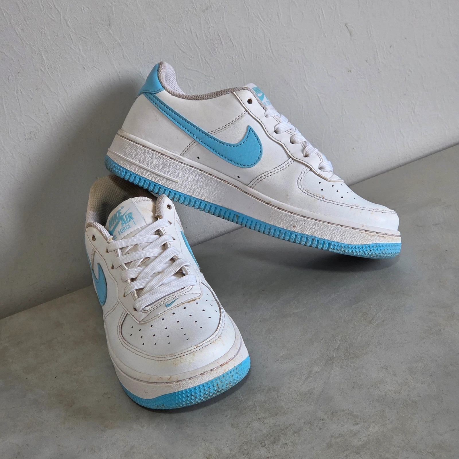 Sneakers basket trainers nike air force 1 blanc bleu taille 36,5 – Nike – taille 36.5 5