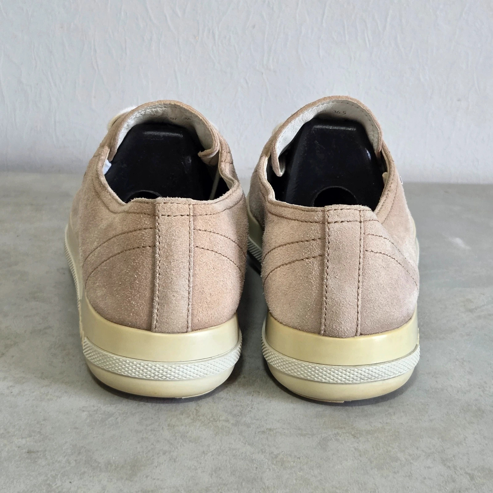 Sneakers basket prada tennis taille 36,5 daim – Prada – taille 36.5 5