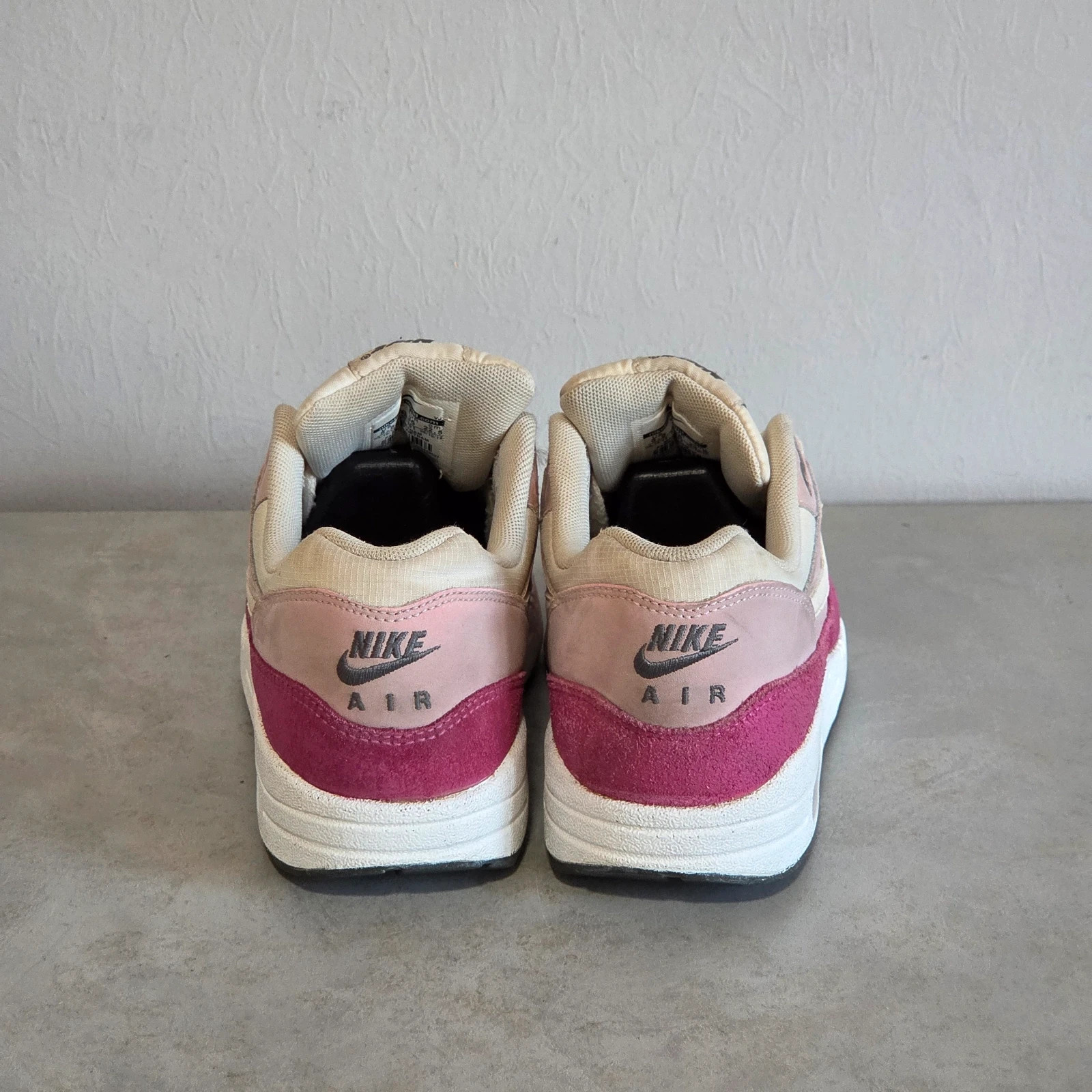 Sneakers basket trainers nike air max 1 rose taille 36 – Nike – taille 36 4