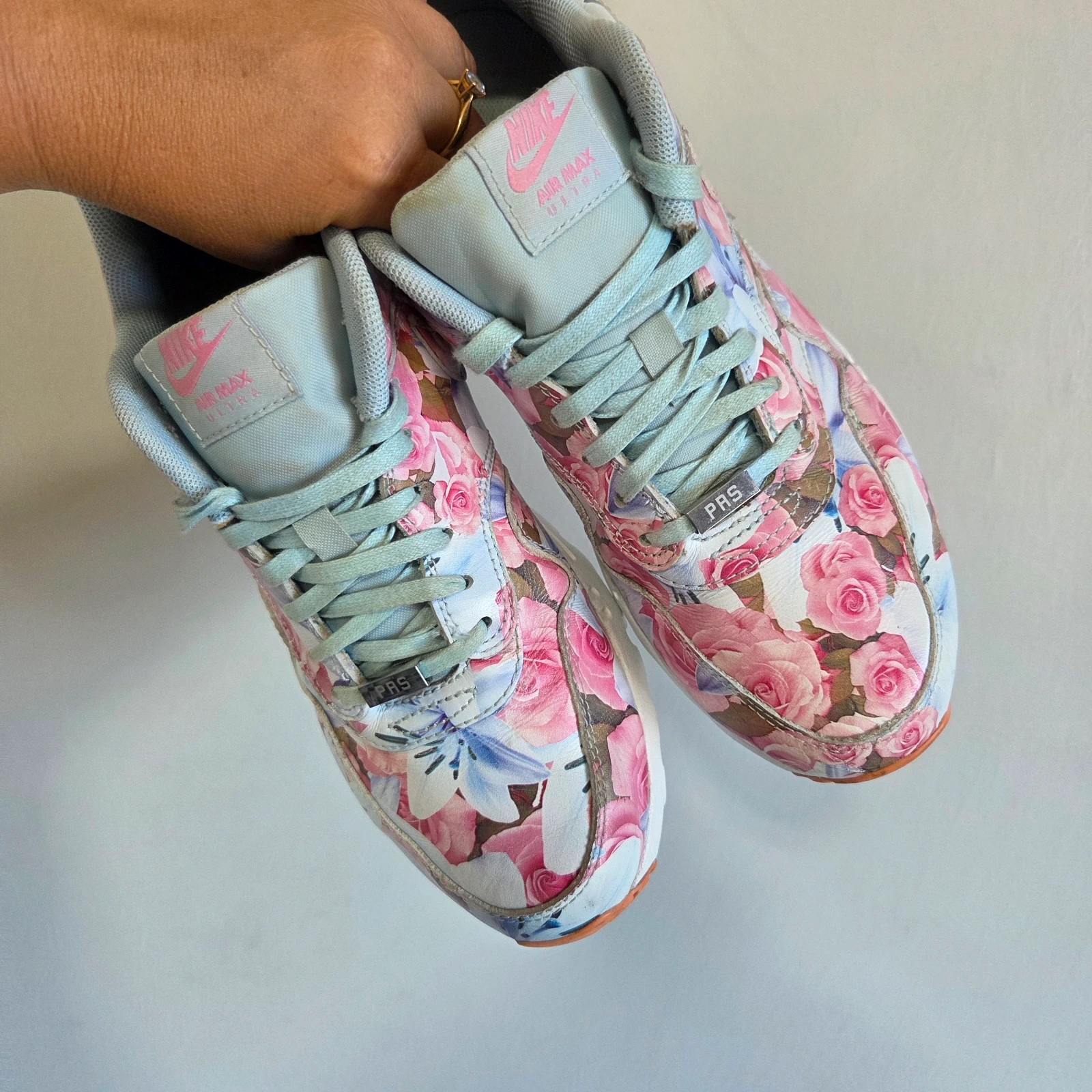 Sneakers basket nike air max fleur floral Motif taille 38,5 – Nike – taille 38.5 5