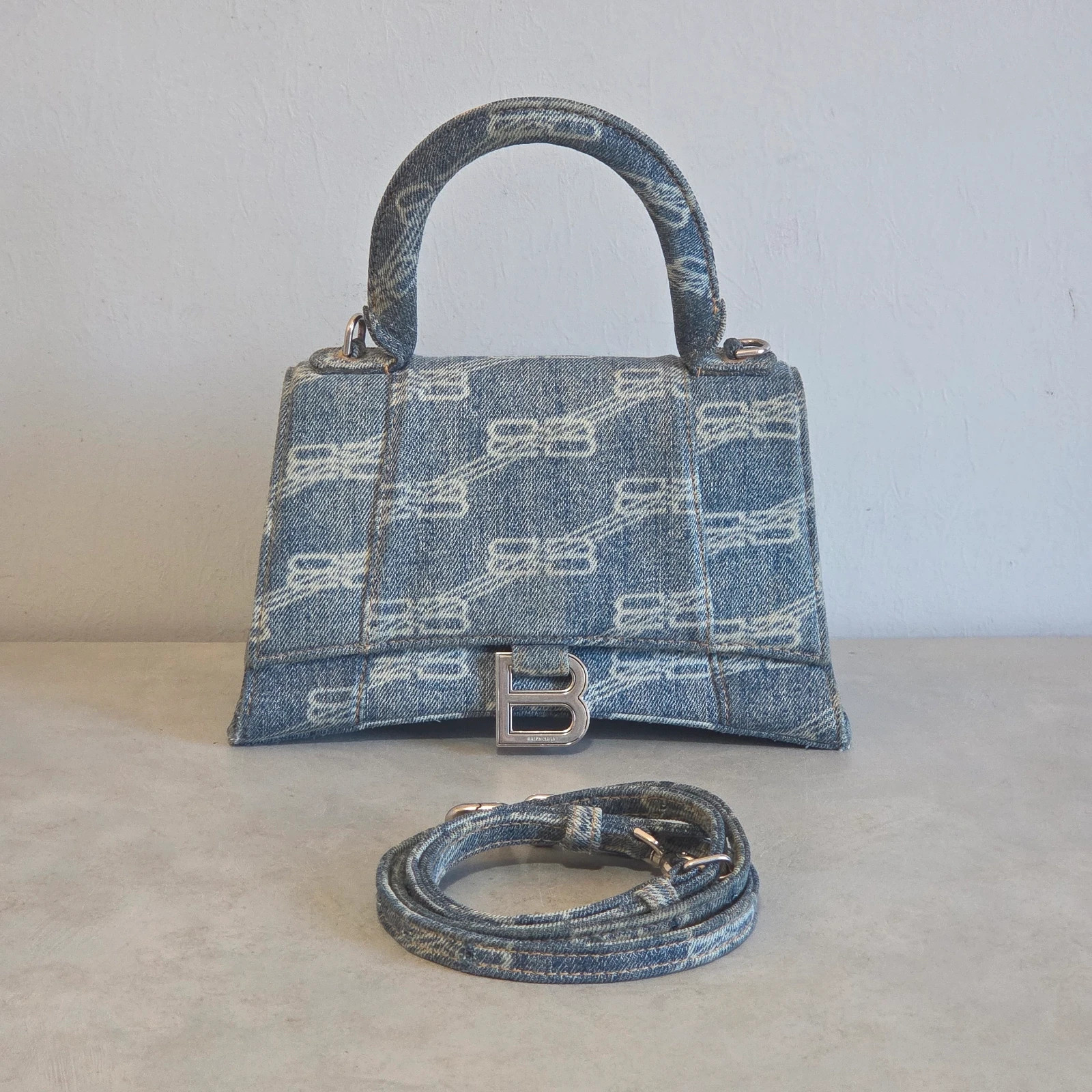 Sac a main bandoulière Balenciaga hourglass denim bleu