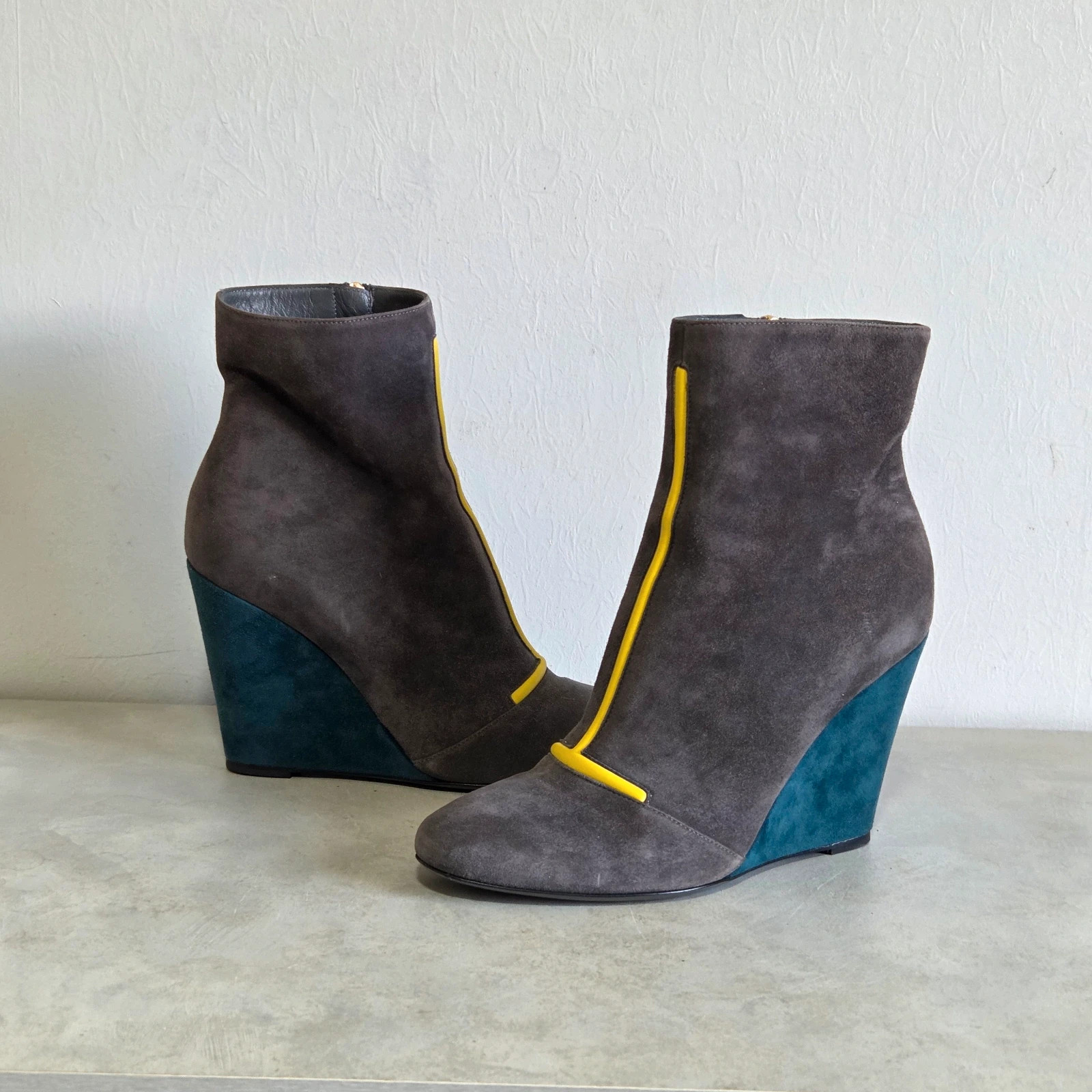 Botte bottine daim suede Fendi vintage talons compenser taille 38,5