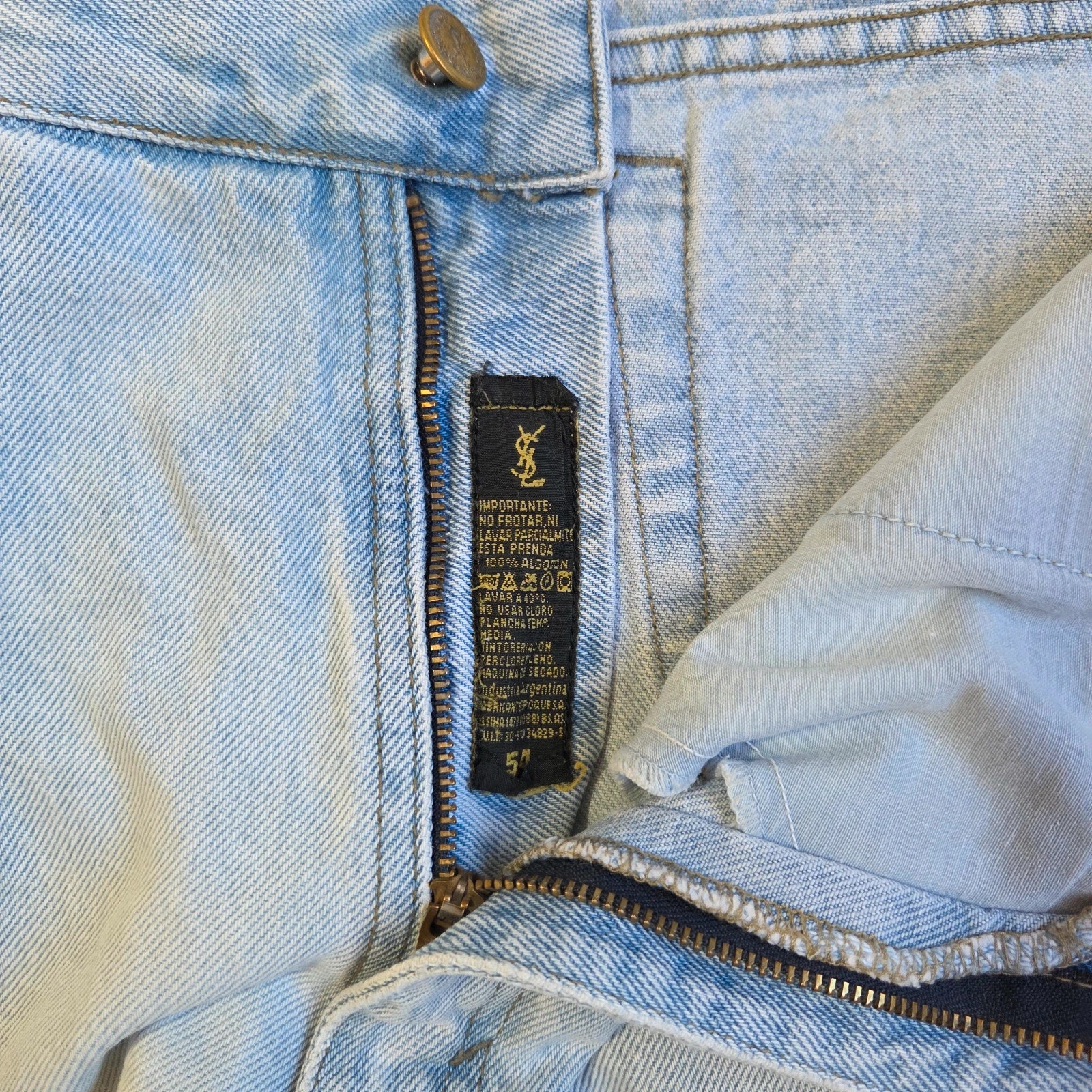 Short jeans denim taille XXL Yves Saint laurent – Yves Saint Laurent – taille XXL / 44 / 16 4