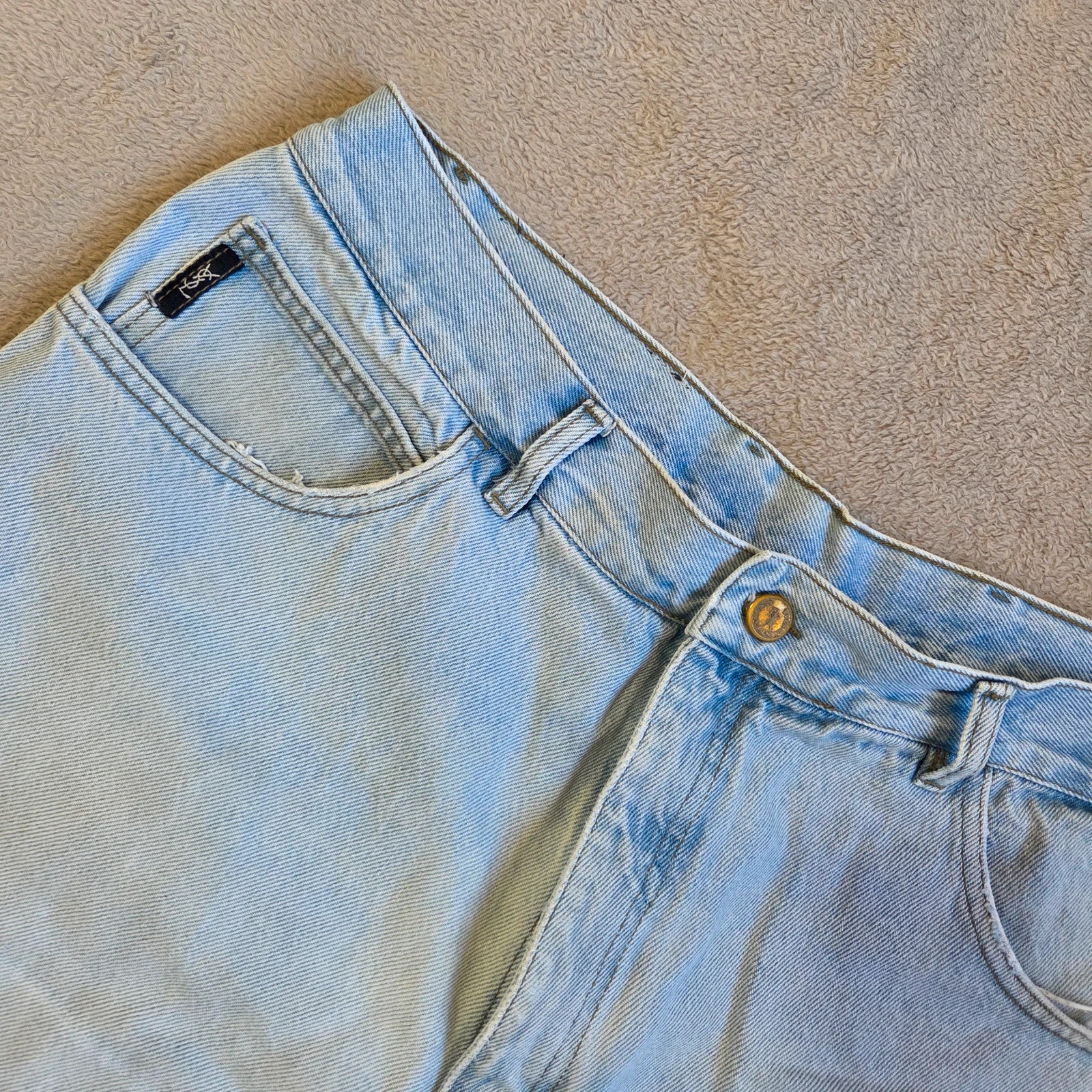 Short jeans denim taille XXL Yves Saint laurent – Yves Saint Laurent – taille XXL / 44 / 16 3