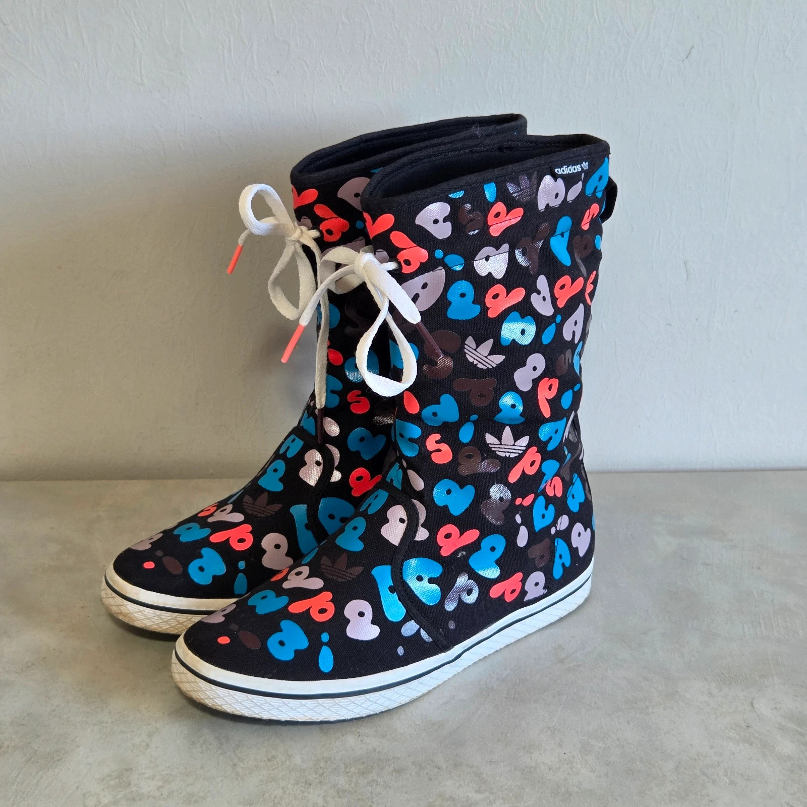 Chaussures montante Botte bottine Adidas édition limitée taille 40 multicolore – adidas – taille 40