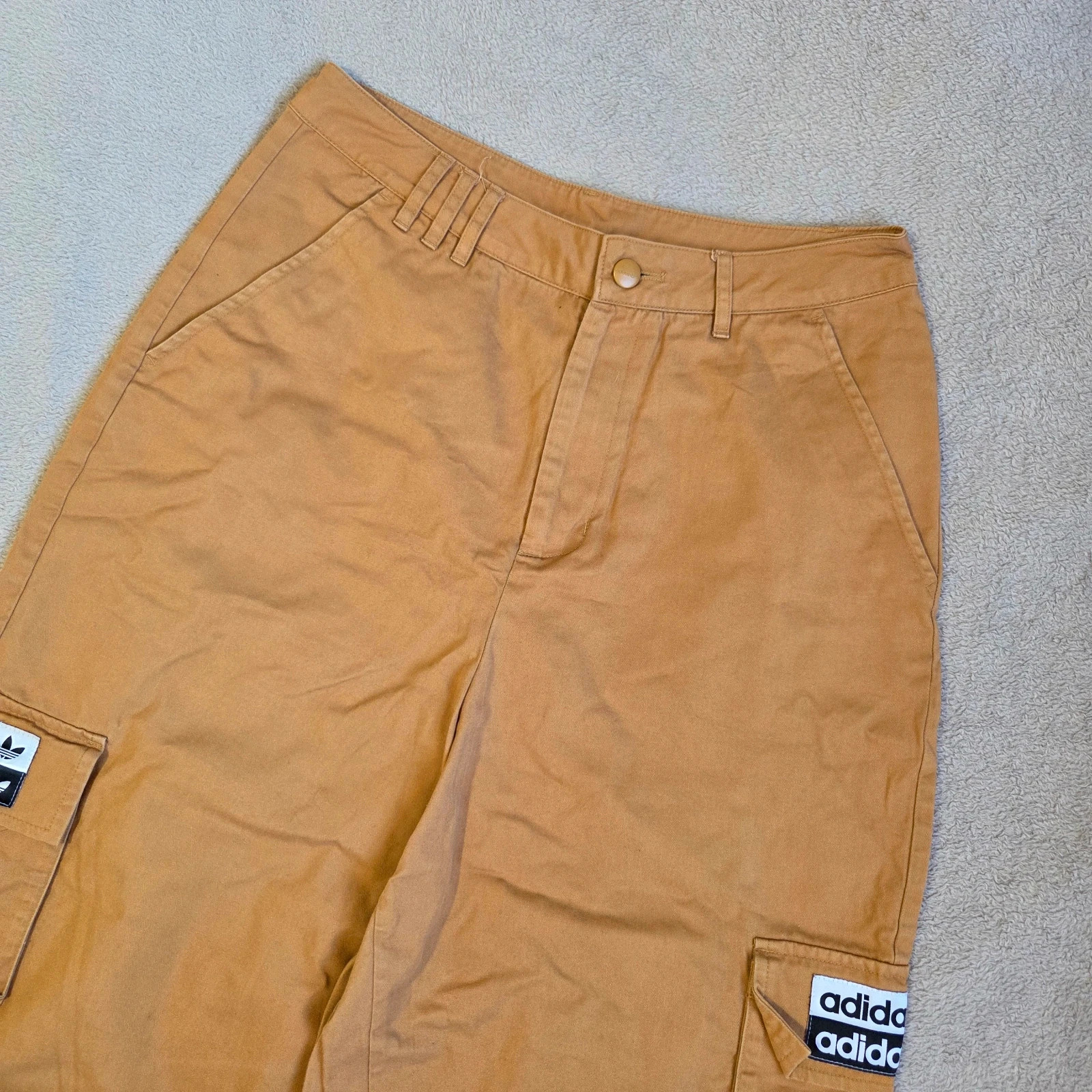 Pantalon cargo baggy Adidas vintage taille 38 camel beige marron clair – adidas – taille M / 38 / 10 5