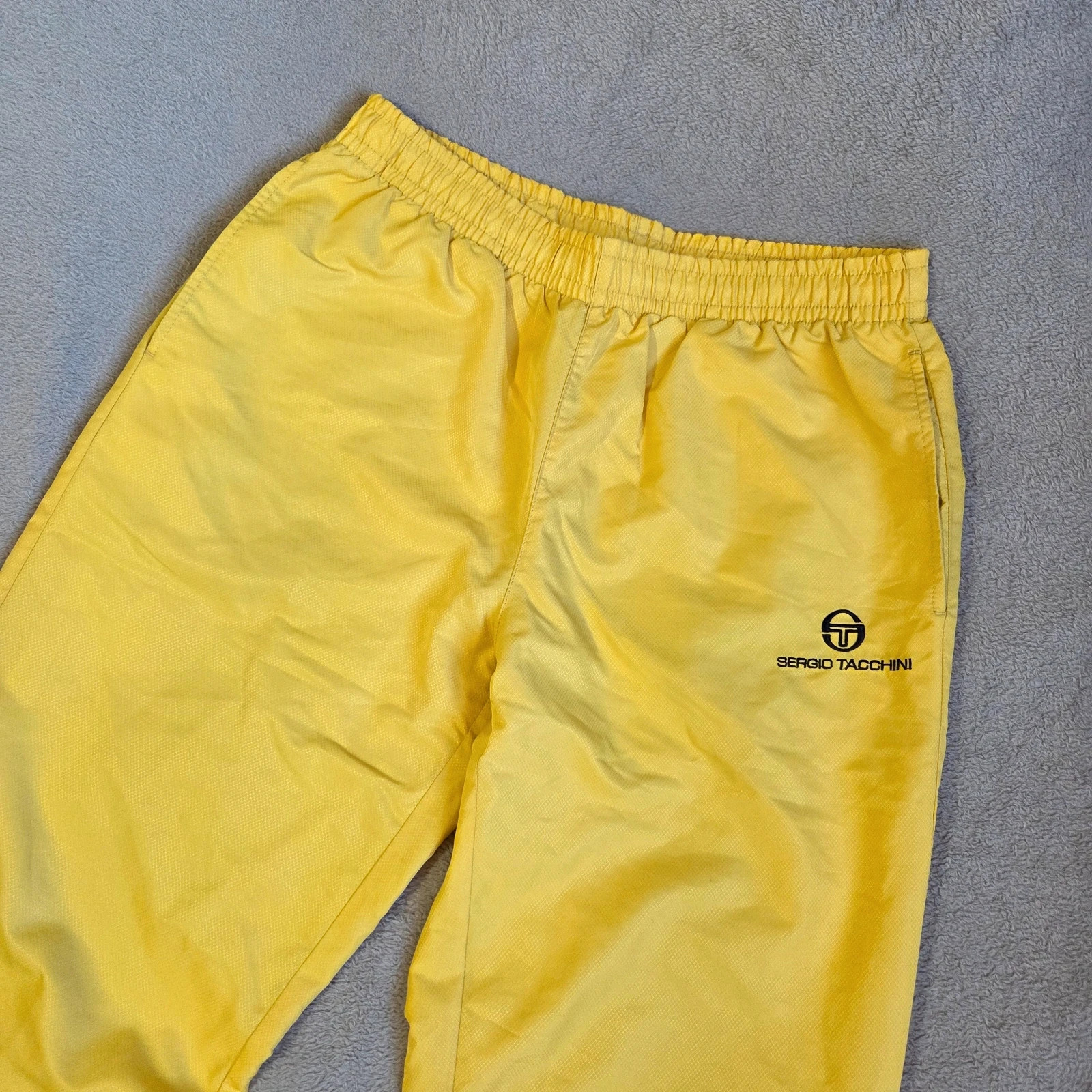 Pantalon survêtement jogging sergio tacchini jaune taille S – Sergio Tacchini – taille S 3