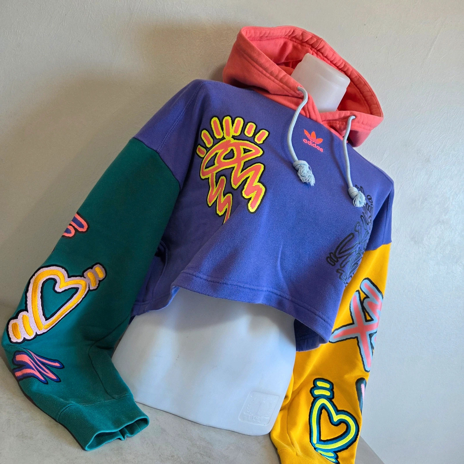 Pull sweat woody sweat-shirt capuche court crop top taille L40 Adidas multicolore – adidas – taille L / 40 / 12 2