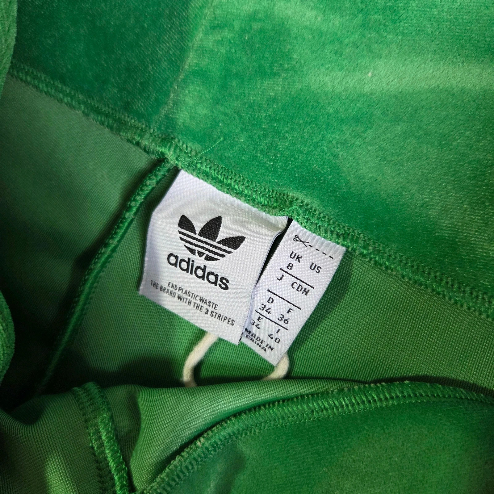 Pantalon survêtement jogging velours vert Adidas vintage taille 36 S – adidas – taille S / 36 / 8 5