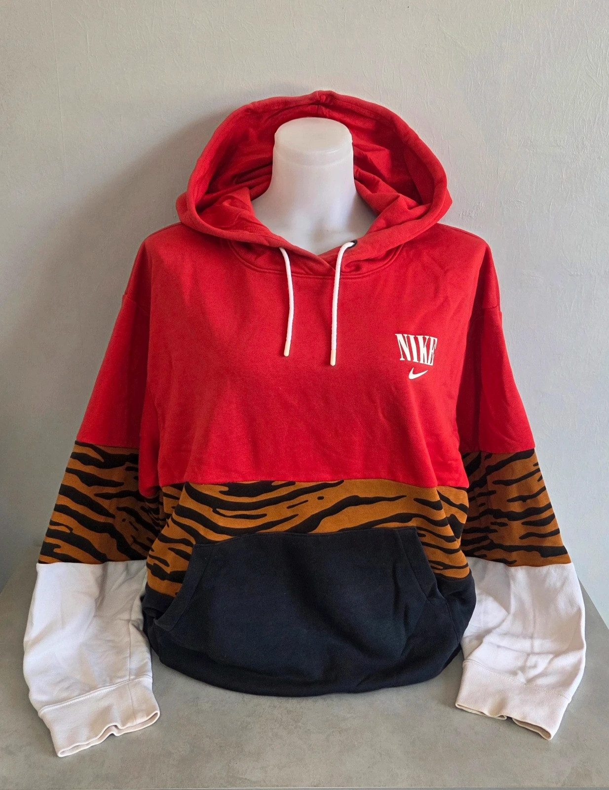 Pull sweat woody sweat-shirt capuche zèbre nike vintage taille XL oversize large – Nike – taille XL / 42 / 14 5