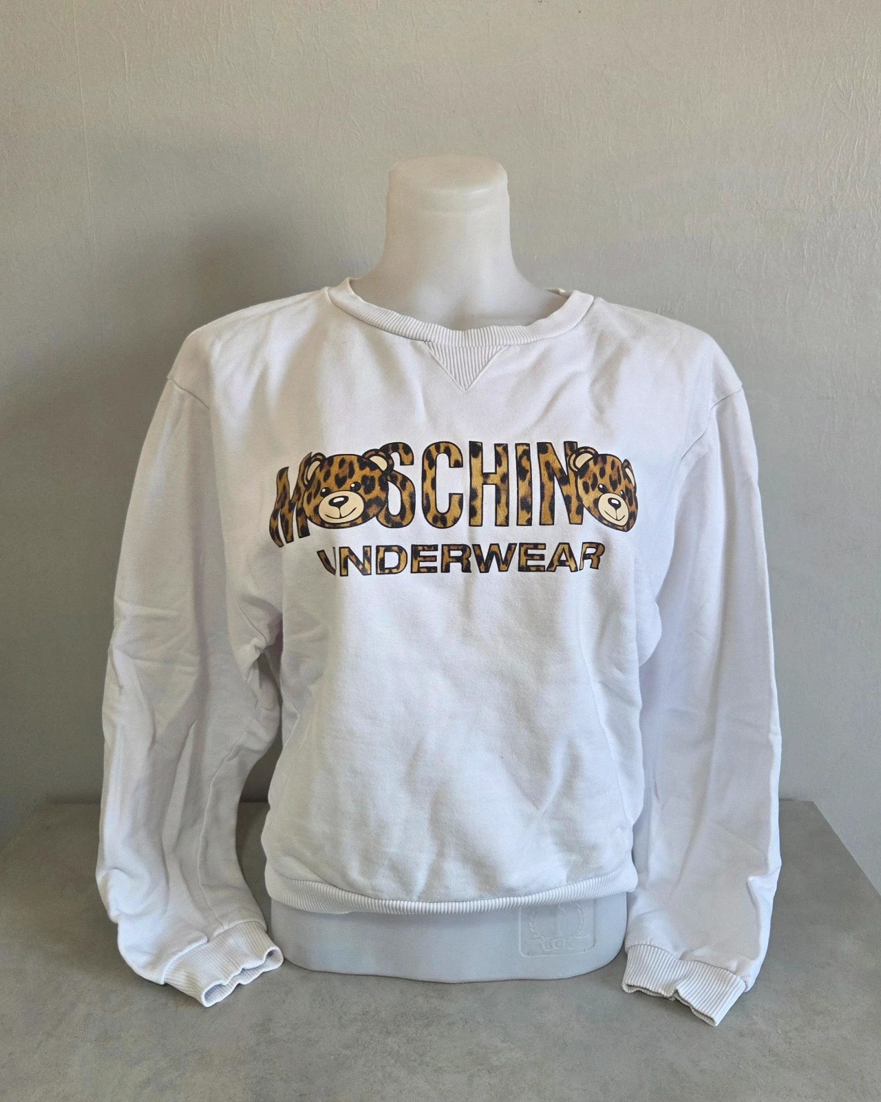 Pull sweat woody moschino léopard taille M/38