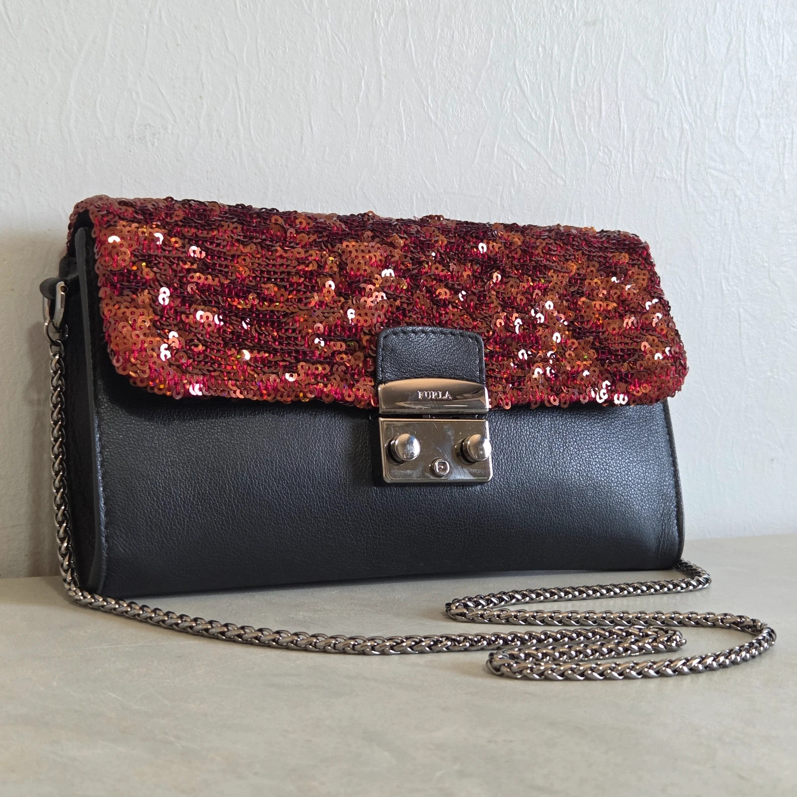Sac a main bandoulière Furla neuf sequin rouge orange cuir noir – Furla 2