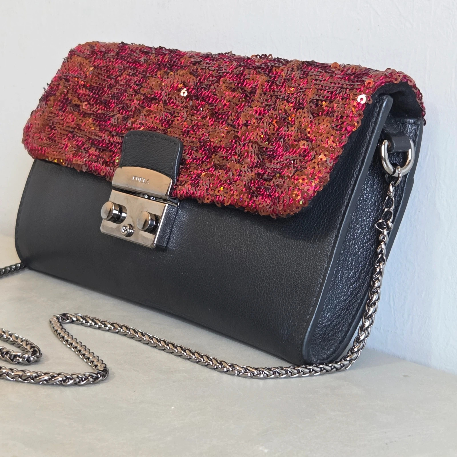 Sac a main bandoulière Furla neuf sequin rouge orange cuir noir – Furla 3