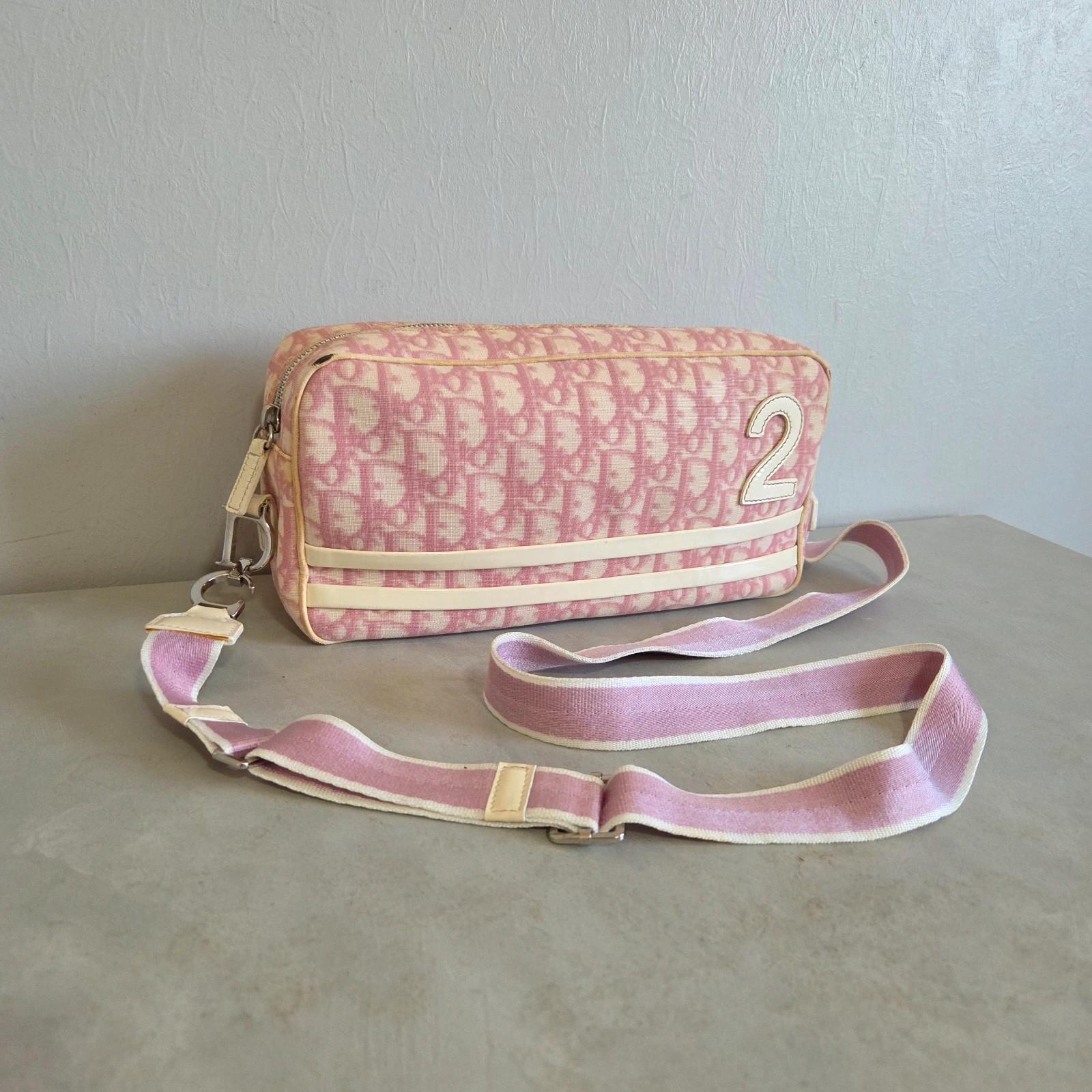 Sac a main bandoulière rose pâle beige blanc vintage année 2000 dior 2 – Dior 3