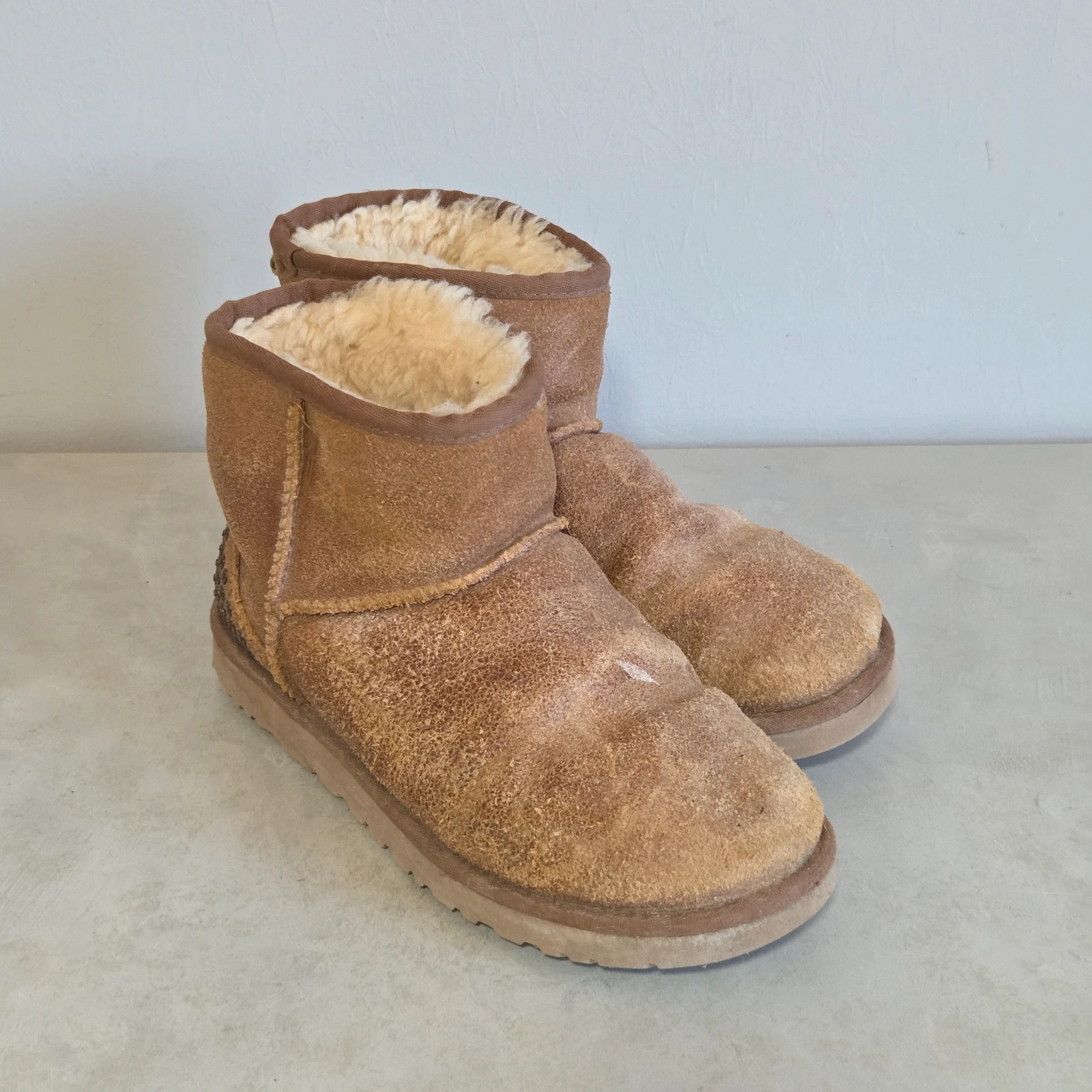 Chaussures printemps hiver UGG taille 39