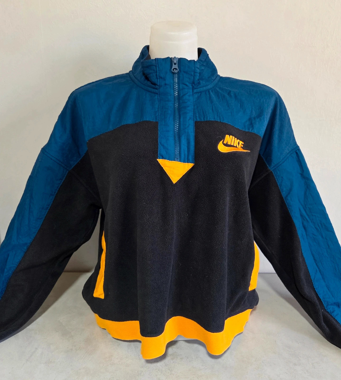Pull sweat woody polaire nike taille XL bleu orange noir – Nike – taille XL / 42 / 14 4