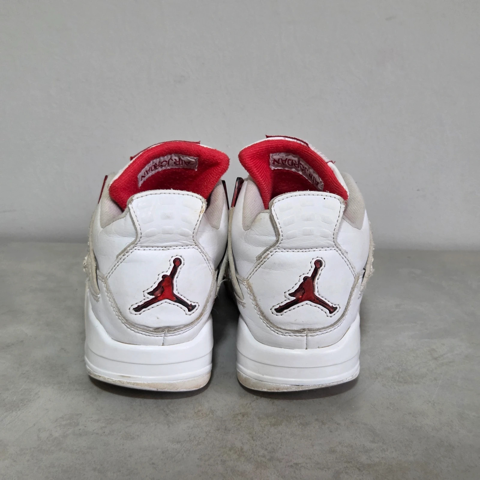 Sneakers basket air Jordan 4 metalic taille 38 blanc rouge – Jordan – taille 38 5