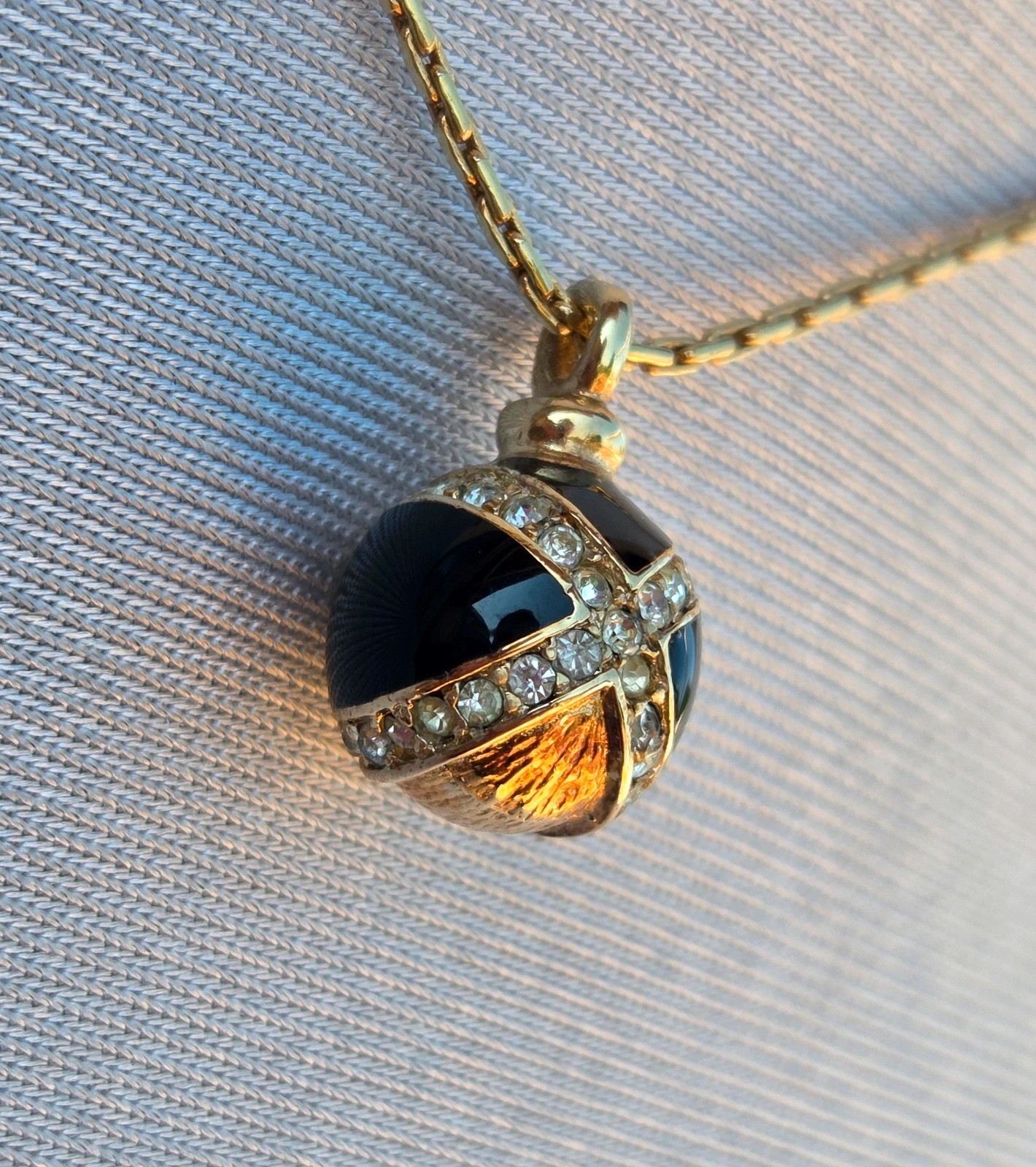Collier pendentif accessoire bijoux Christian dior modèle vintage or noir – Christian Dior 2