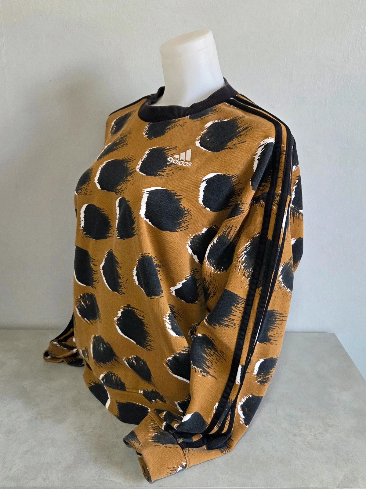 Pull sweat woody sweat-shirt Léopard Adidas taille S / M – adidas – taille M / 38 / 10 5