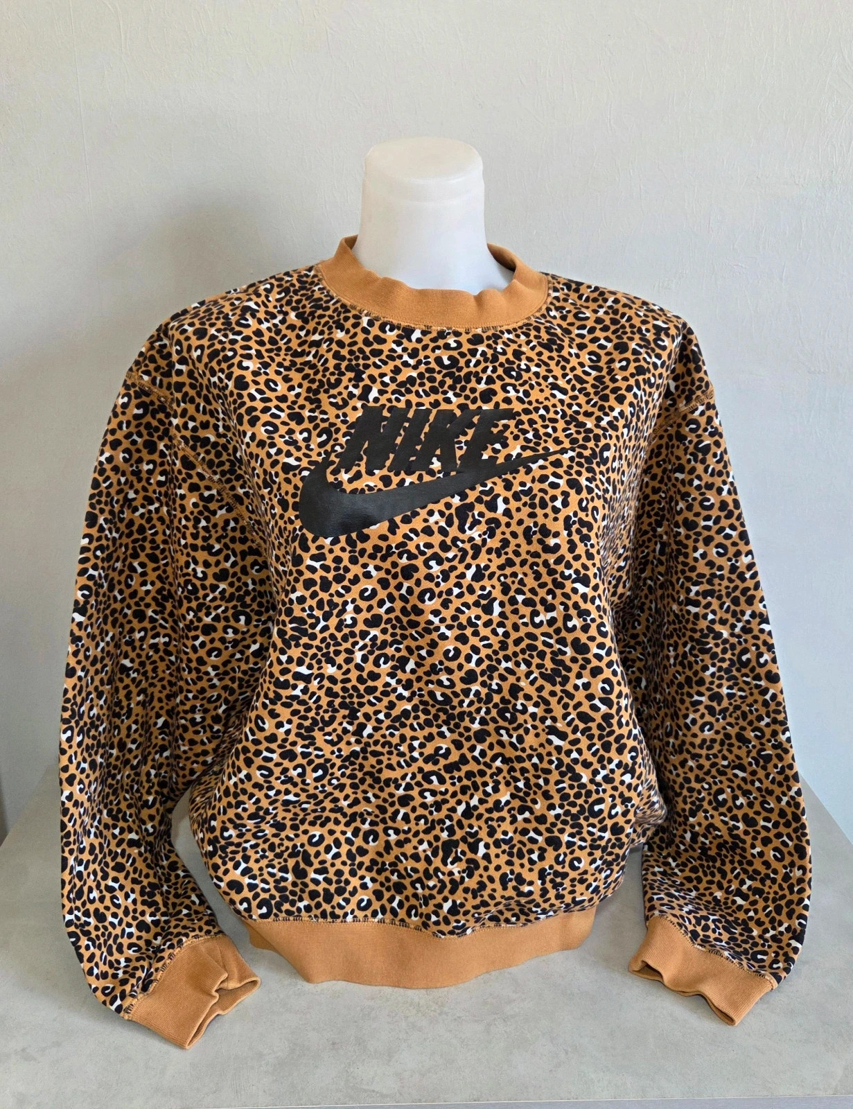 Pull sweat woody sweat-shirt vintage nike léopard taille S – Nike – taille S / 36 / 8 2