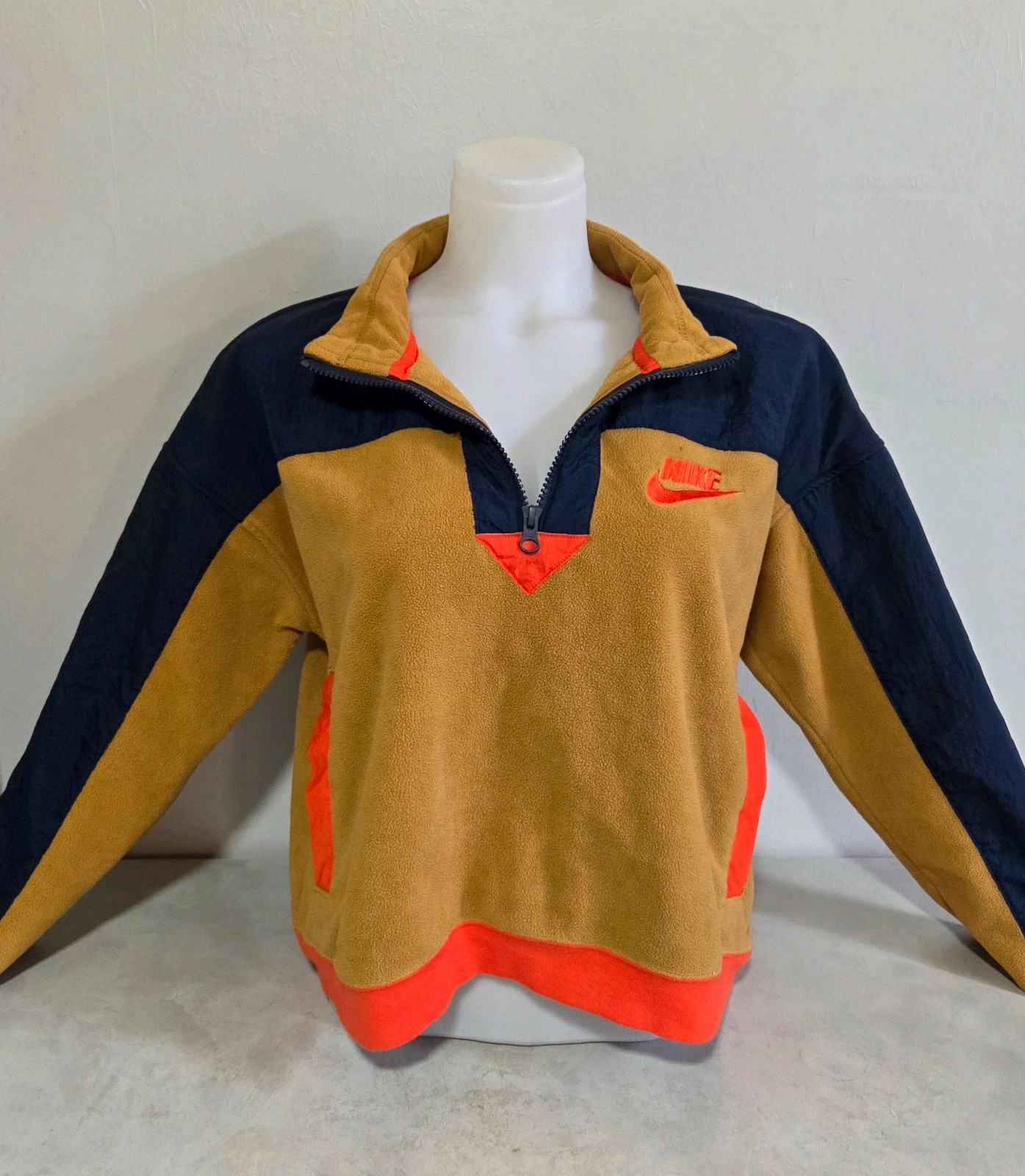 Pull sweat woody sweat-shirt nike taille M polaire – Nike – taille M / 38 / 10 2