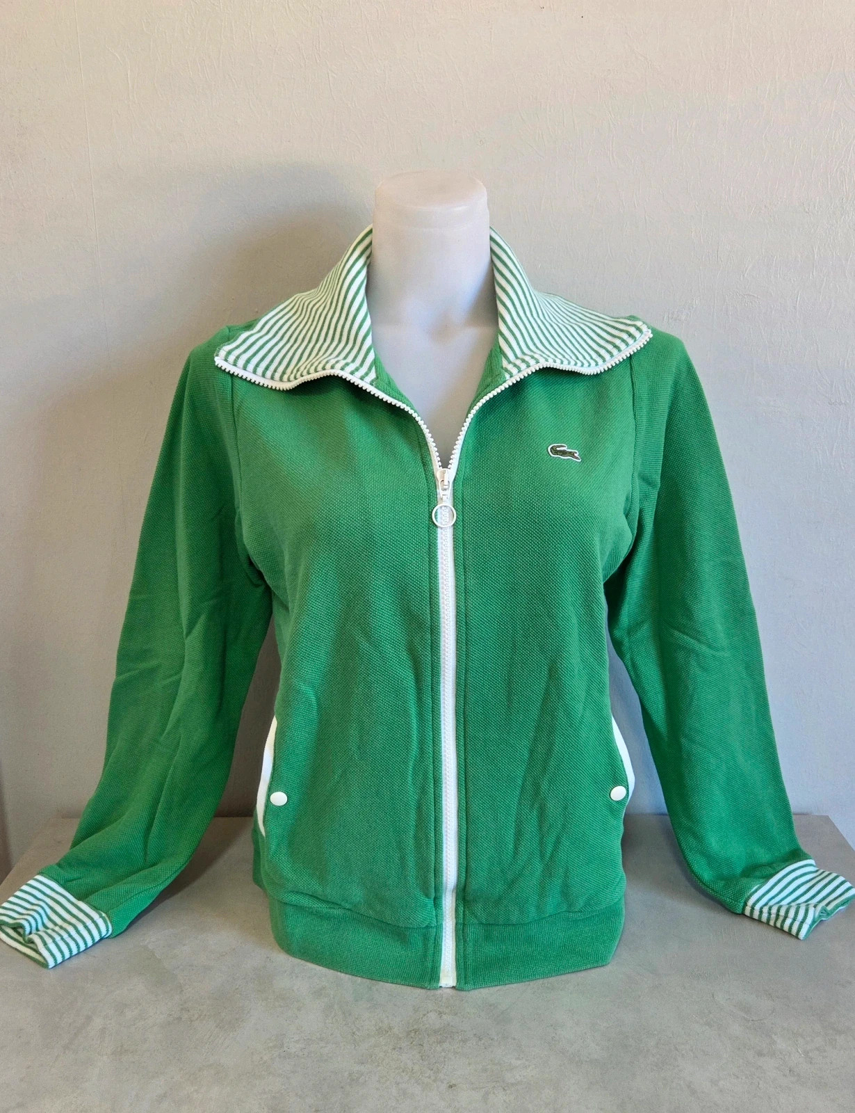 Ensemble survêtement jogging Lacoste vintage taille 40/L vert blanc – Lacoste – taille L / 40 / 12 3