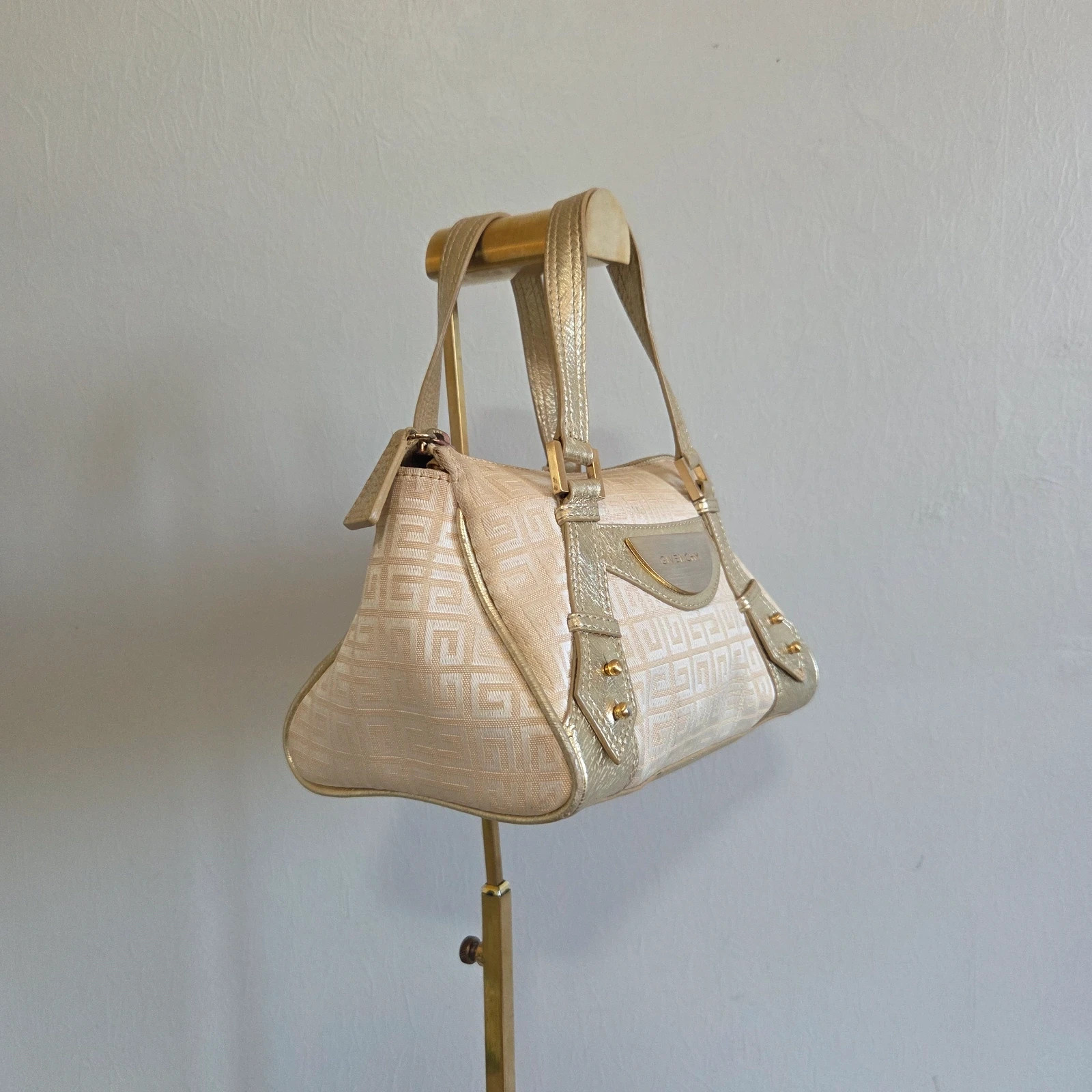 Petit sac a main Givenchy vintage or doré – Givenchy 4