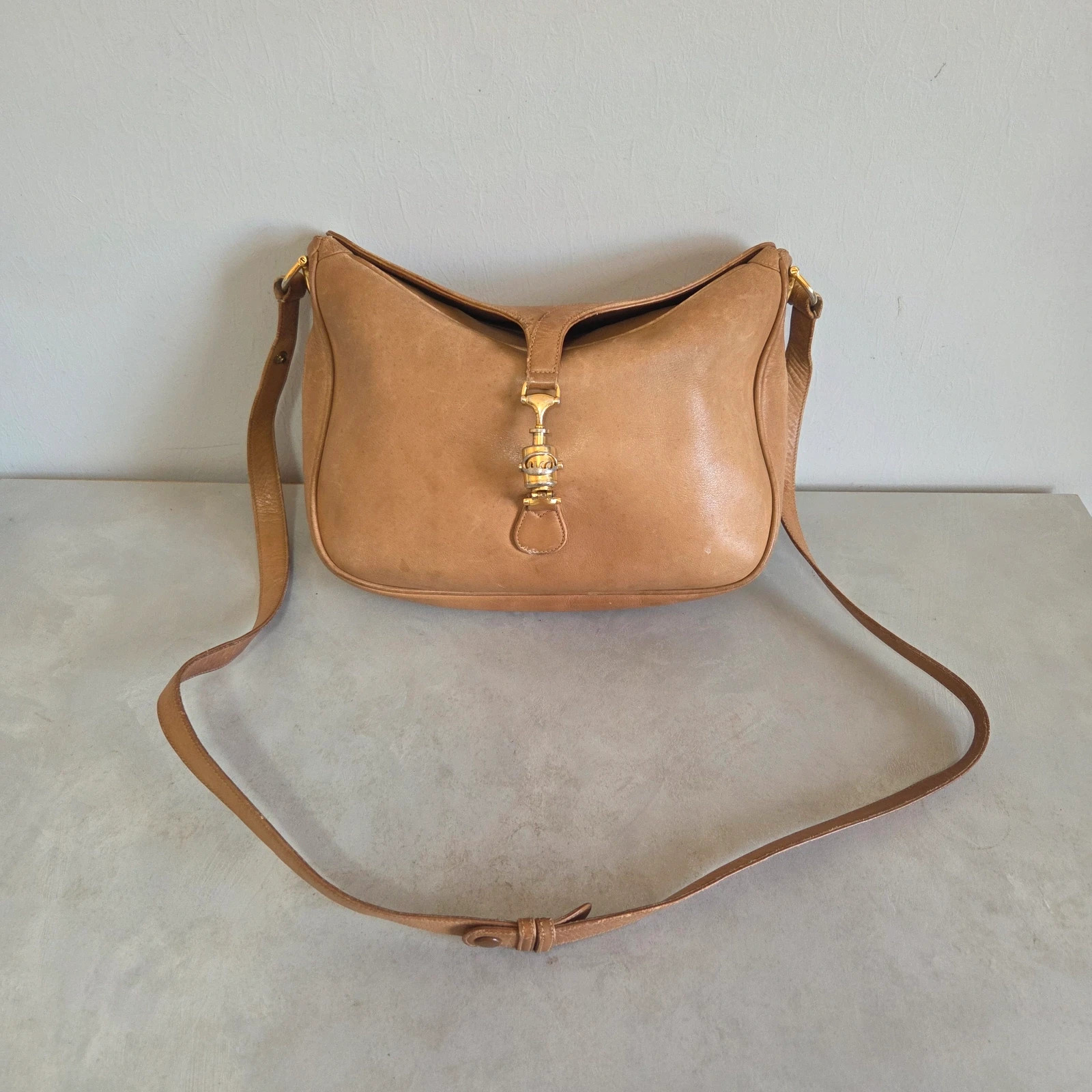 Sac a main bandoulière Gucci Jackie Vintage 1980 cuir camel – Gucci 4
