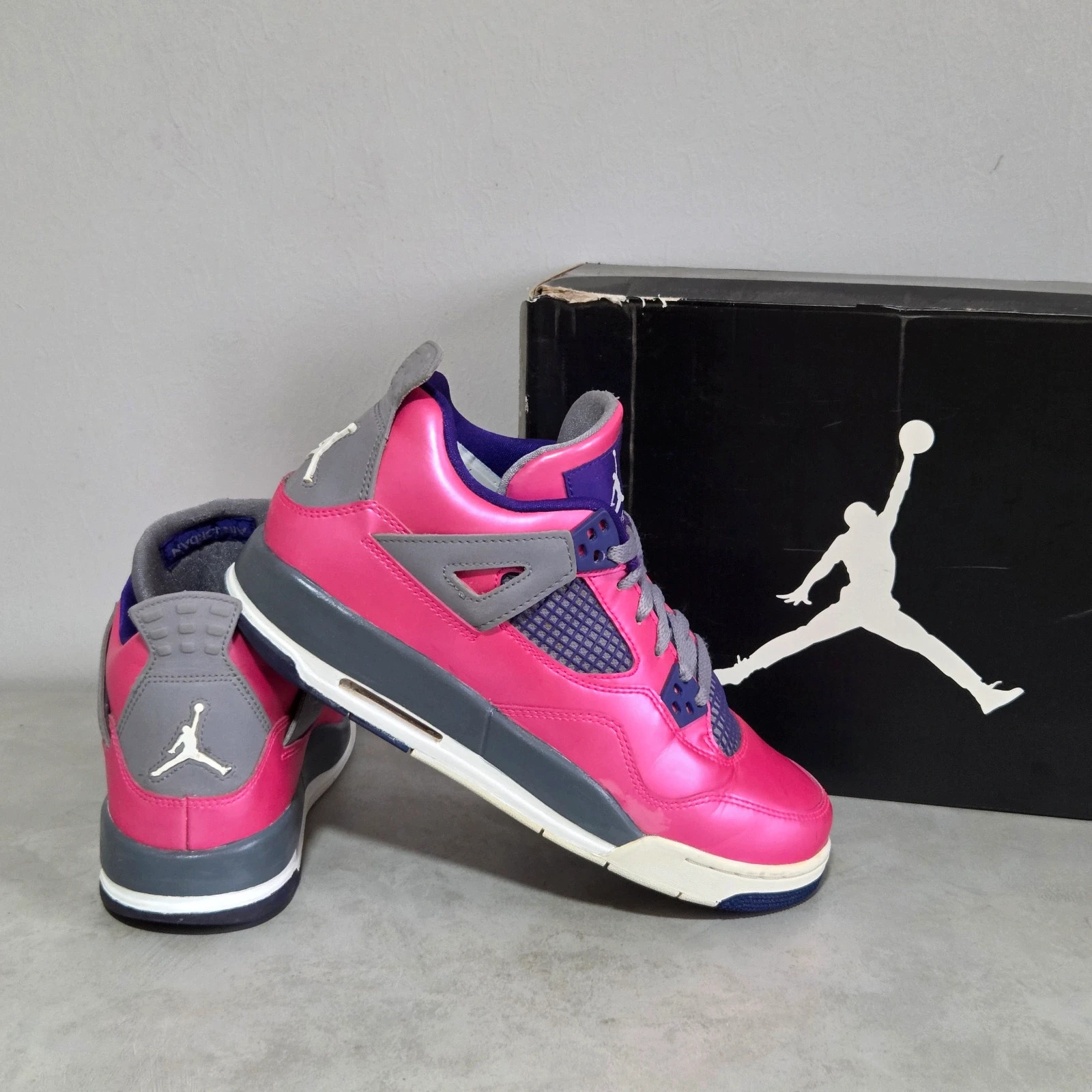 Sneakers basket air Jordan 4 retro GS pink foil taille 40