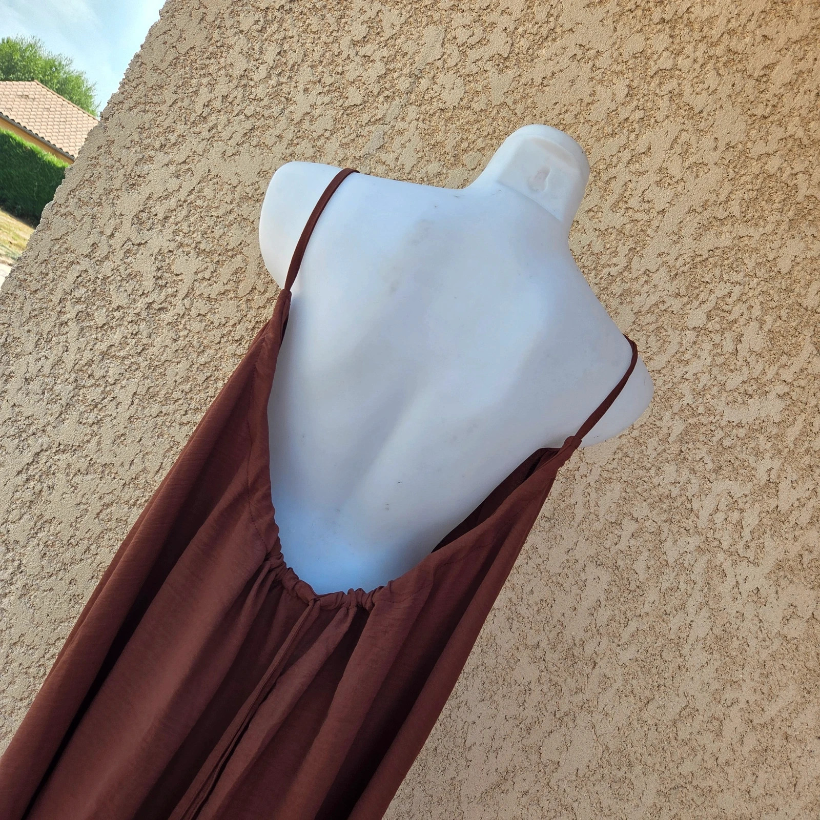 Robe dos nu longue couleur marron chocolat taille unique