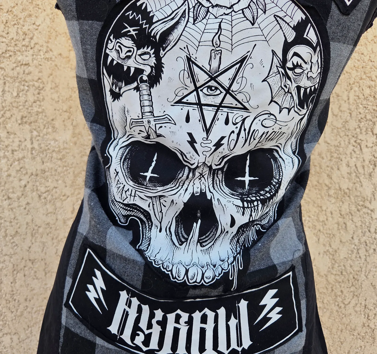 Chemise sans manches Hyraw à carreaux et imprimé tête de mort – Hyraw – taille M 8