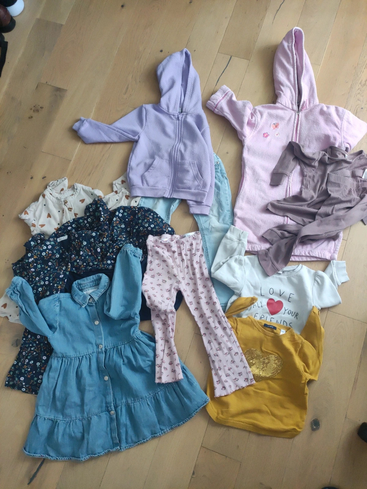 Lot de vêtements fille 4 ans