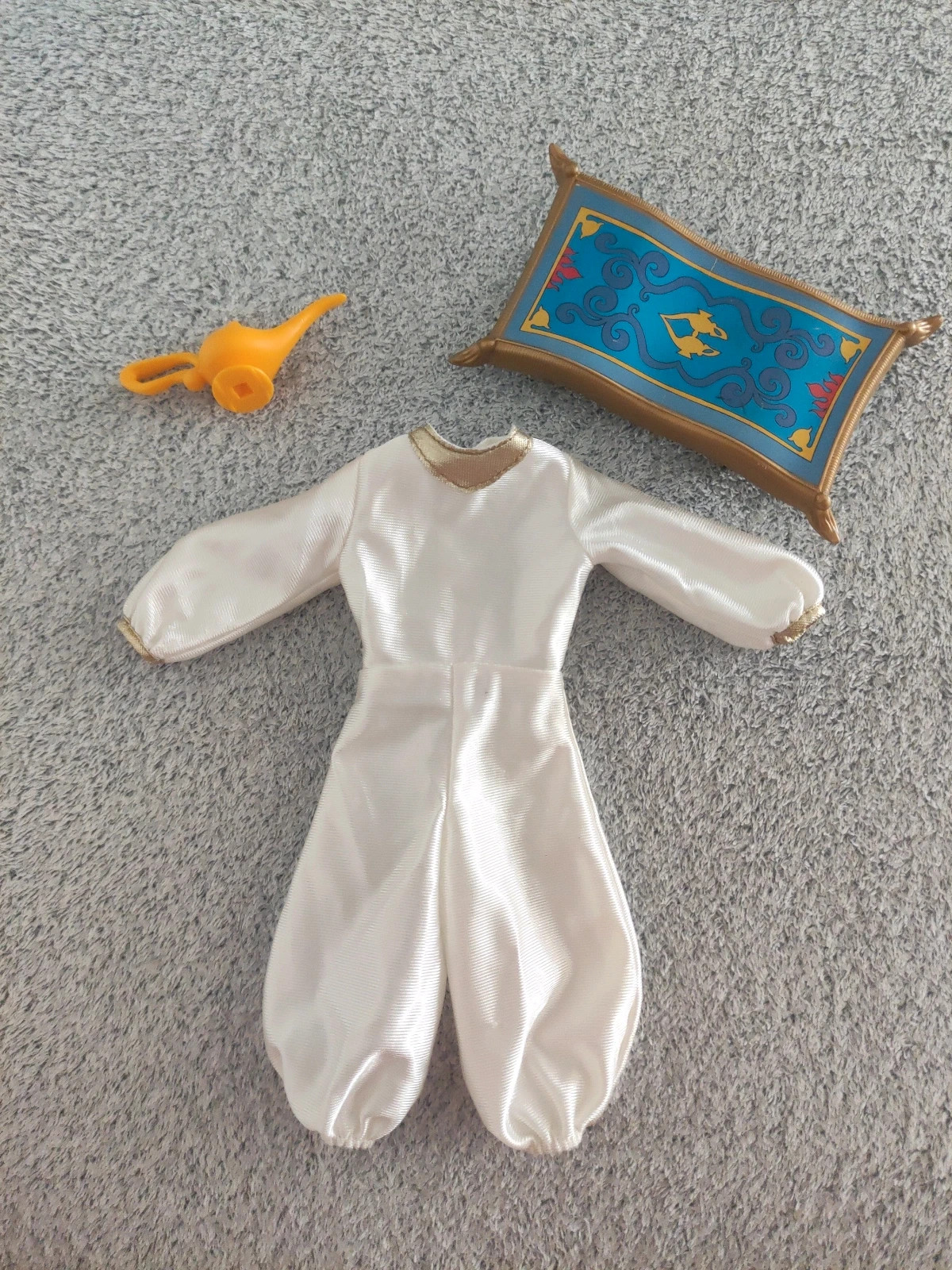 Lot Accessoires & Tenue Vintage Disney Aladdin Mattel 1992