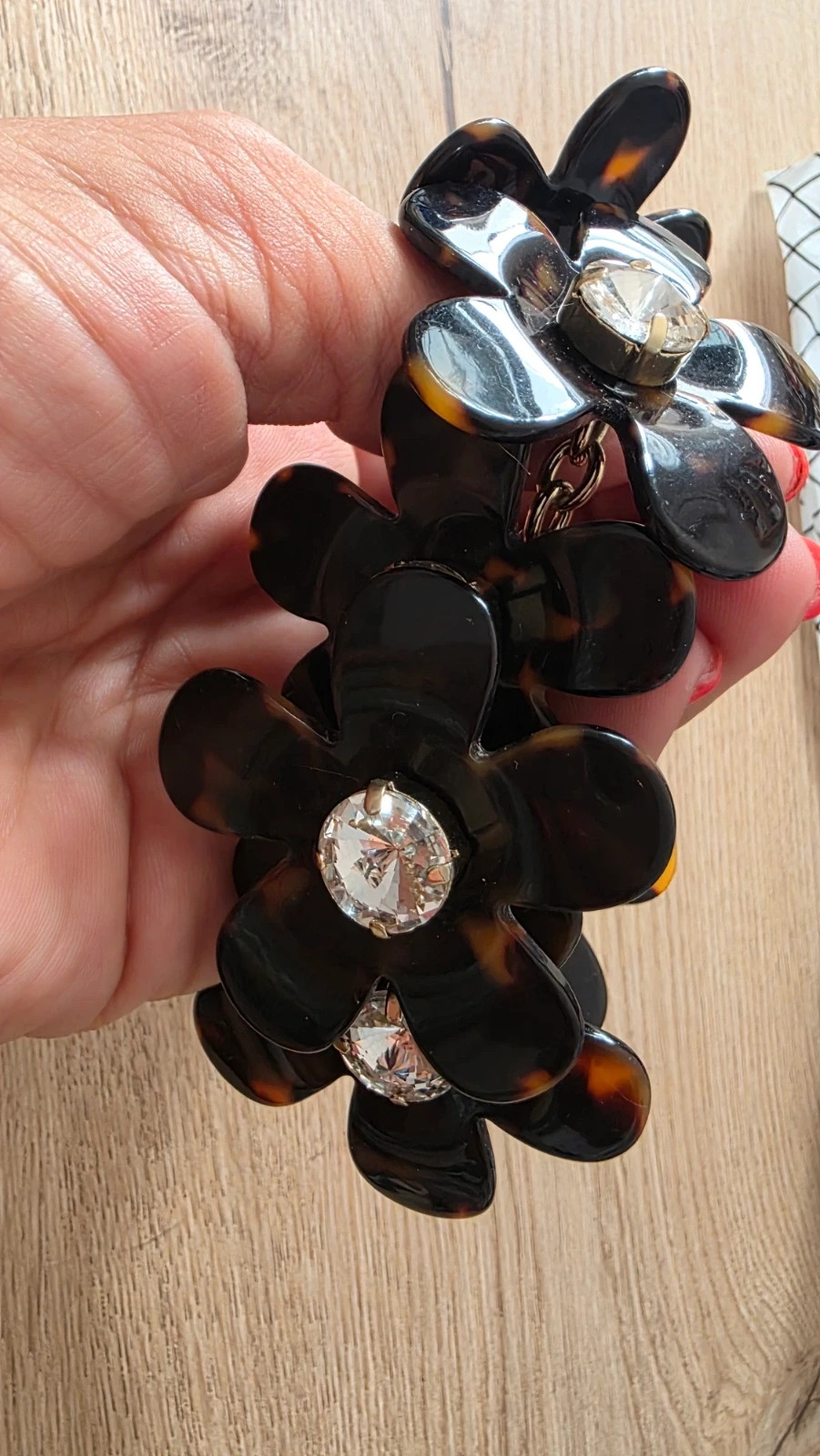 Pulsera de 6 Flores Efecto Carey - Victorio & Lucchino – Victorio & Lucchino 5
