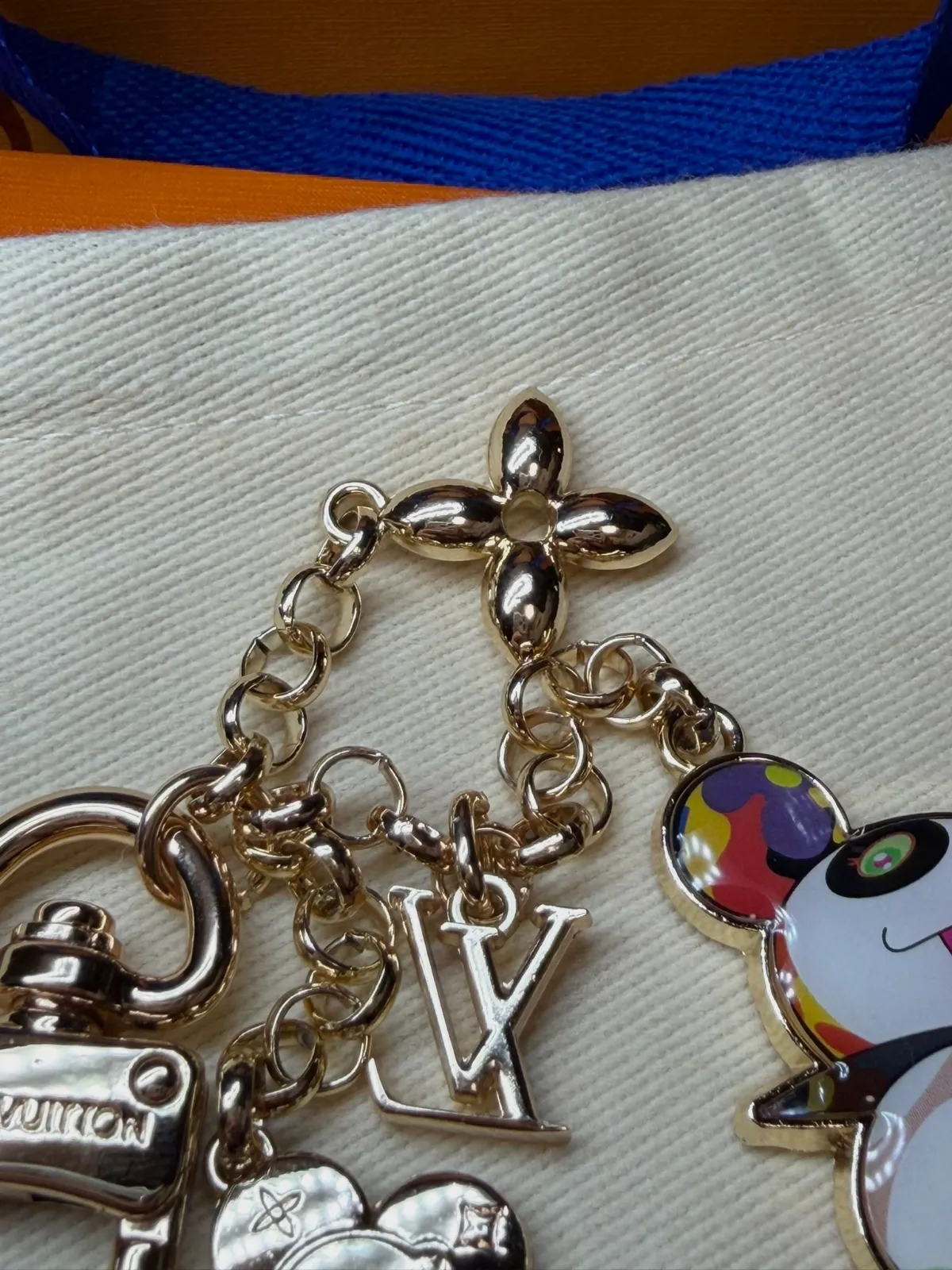 Bijou de sac Louis Vuitton Takashi Murakami Panda – Louis Vuitton – taille Taille unique 8