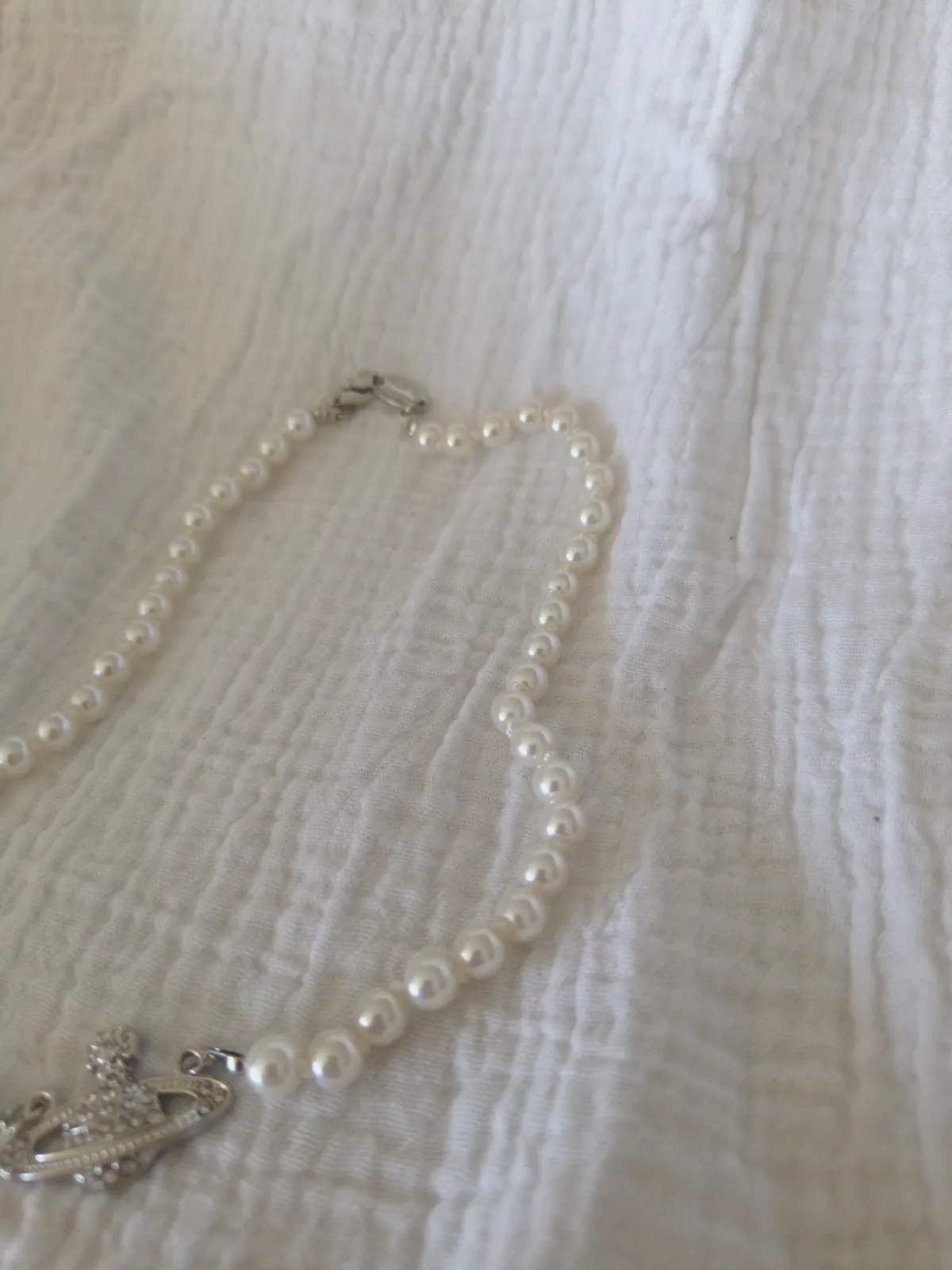 Collier Vivienne Westwood en perle 9 – Vivienne Westwood 3