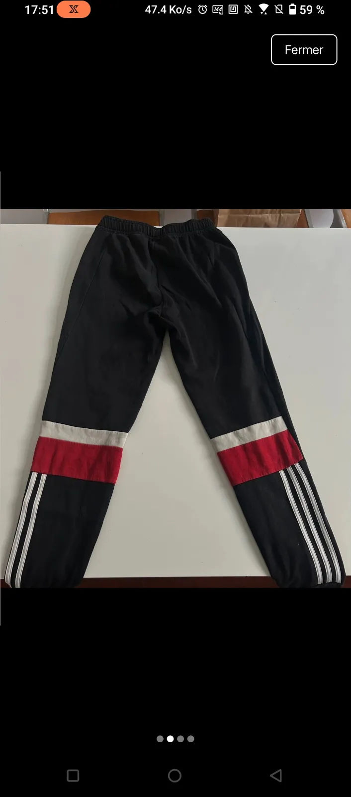 Pantalon Adidas jogging noir bandes rouge 2