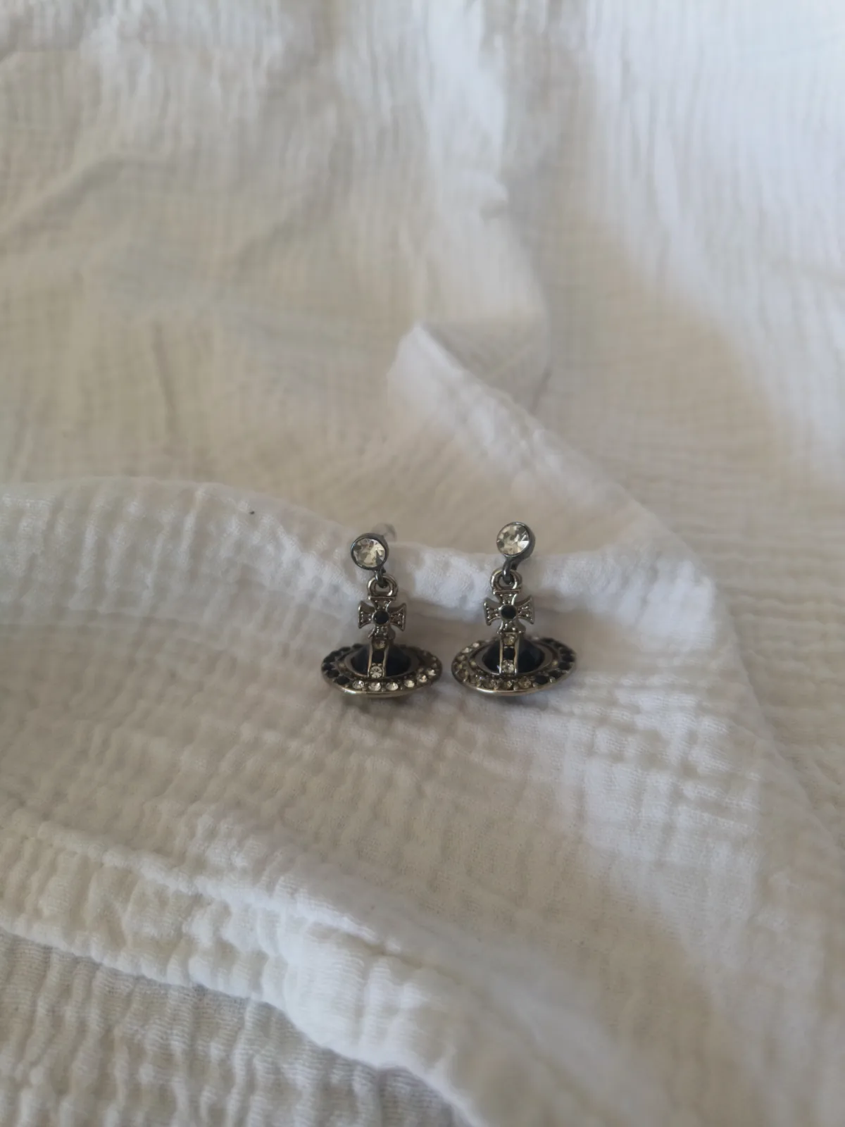 Boucles d'oreilles Viviane Westwood neuve – Vivienne Westwood 2
