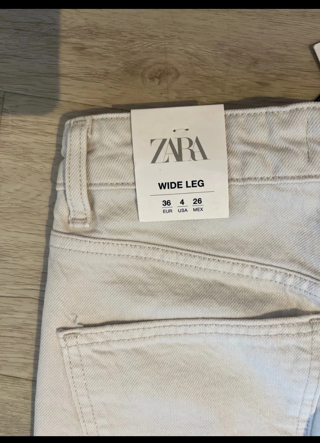 Jean Zara Wide Leg beige neuf avec étiquettes 2