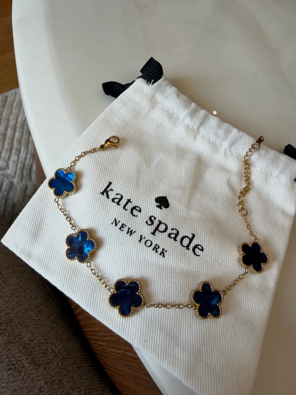 Bracelet Kate Spade motif fleurs bleues – kate spade – taille Taille unique 6