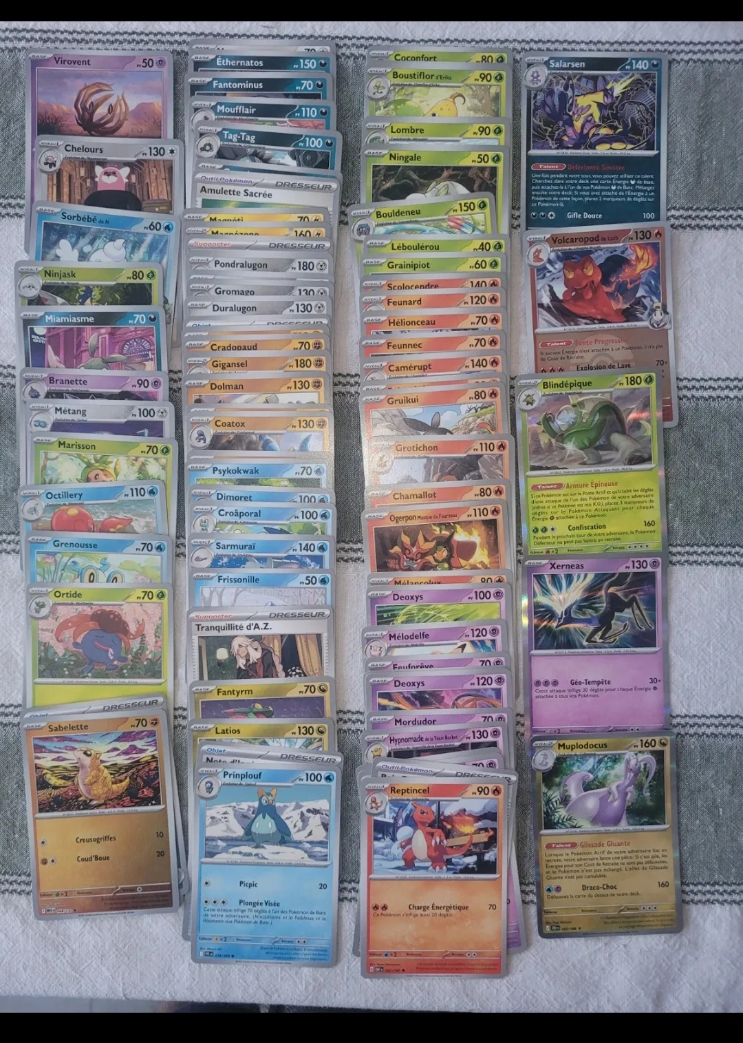 Lot de cartes Pokémon collection