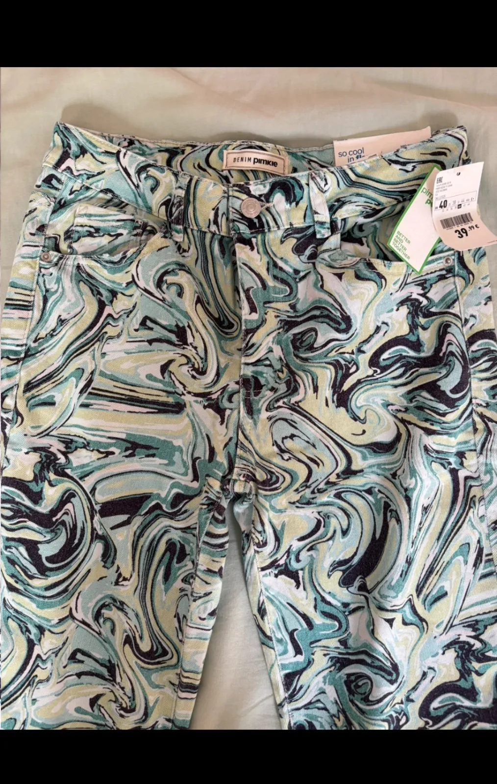 Pantalon motif abstrait marbre bleu 4