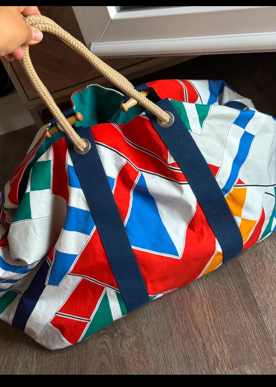 Sac à main Hermès coloré motif géométrique