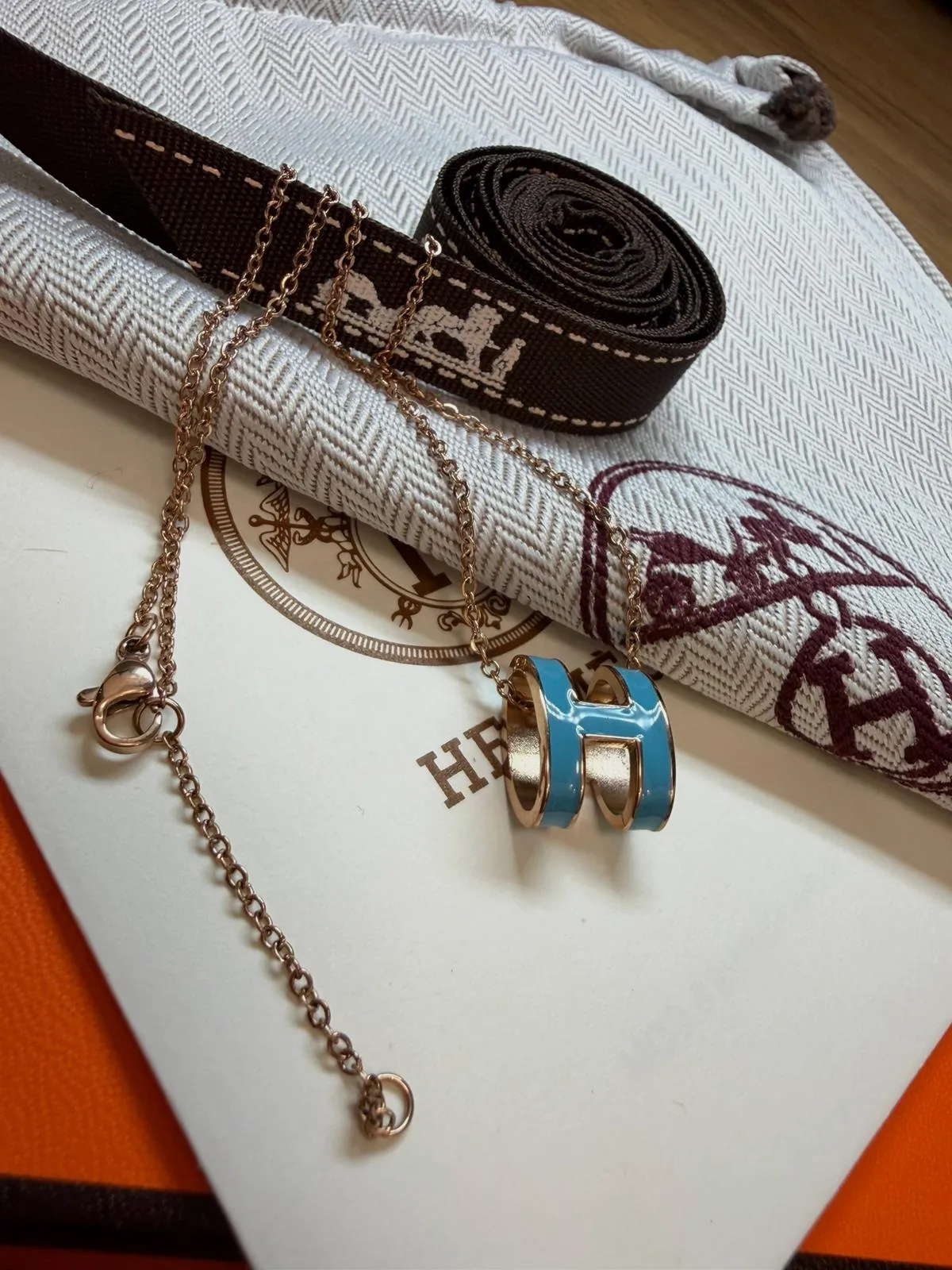 Collier pendentif Hermès Pop H bleu turquoise – Hermès – taille Taille unique 5