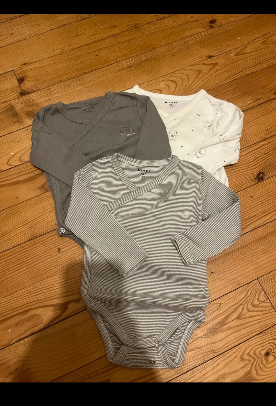 Lot 3 bodies bébé coton mixte