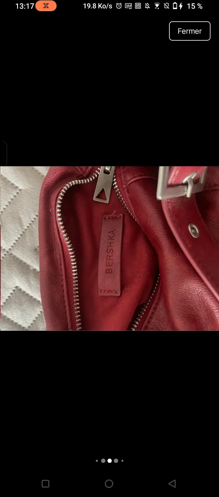 Sac à main rouge en cuir 4
