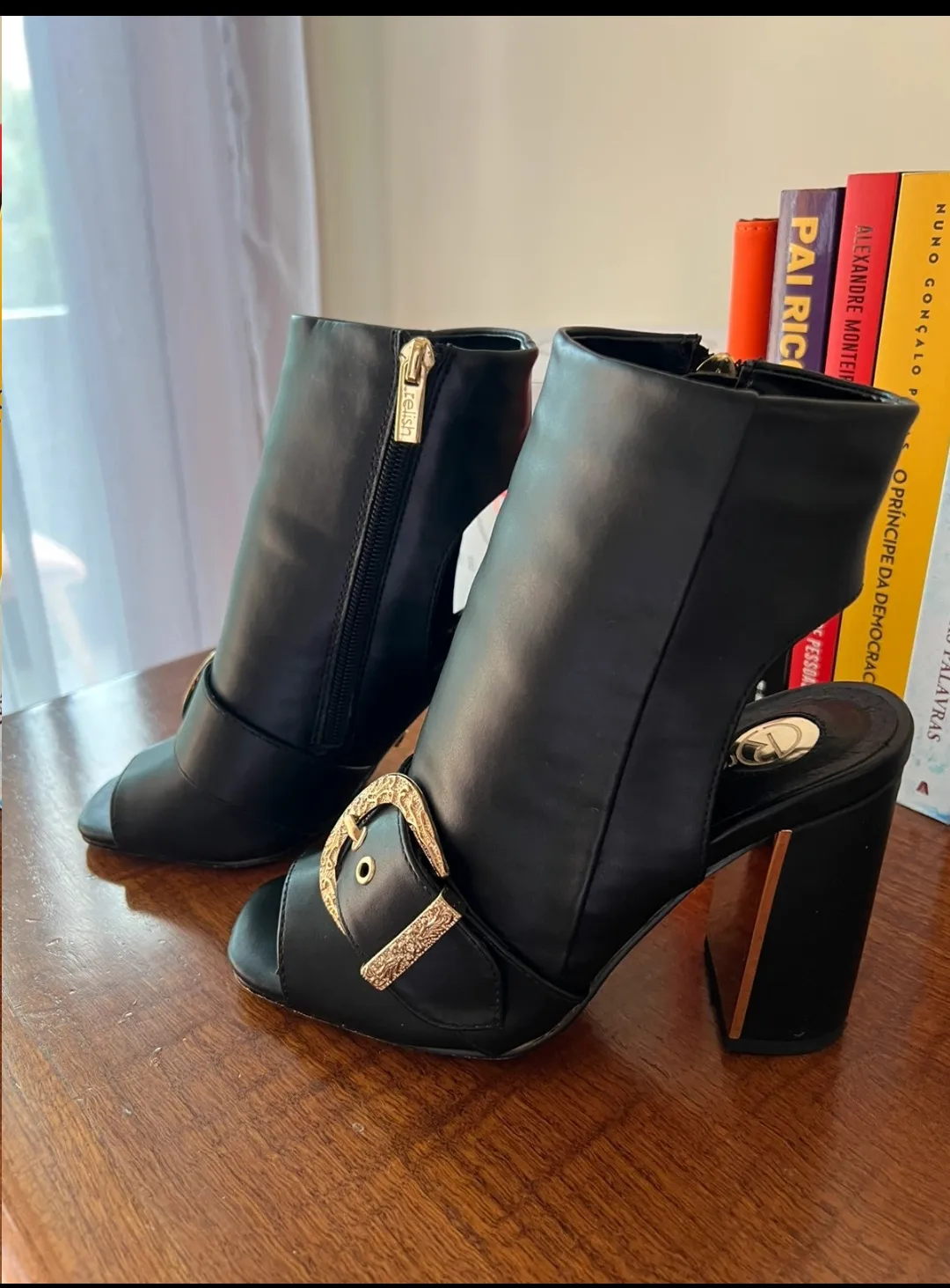 Black Leather Buckle Boots Platform Heels EU size 39 2