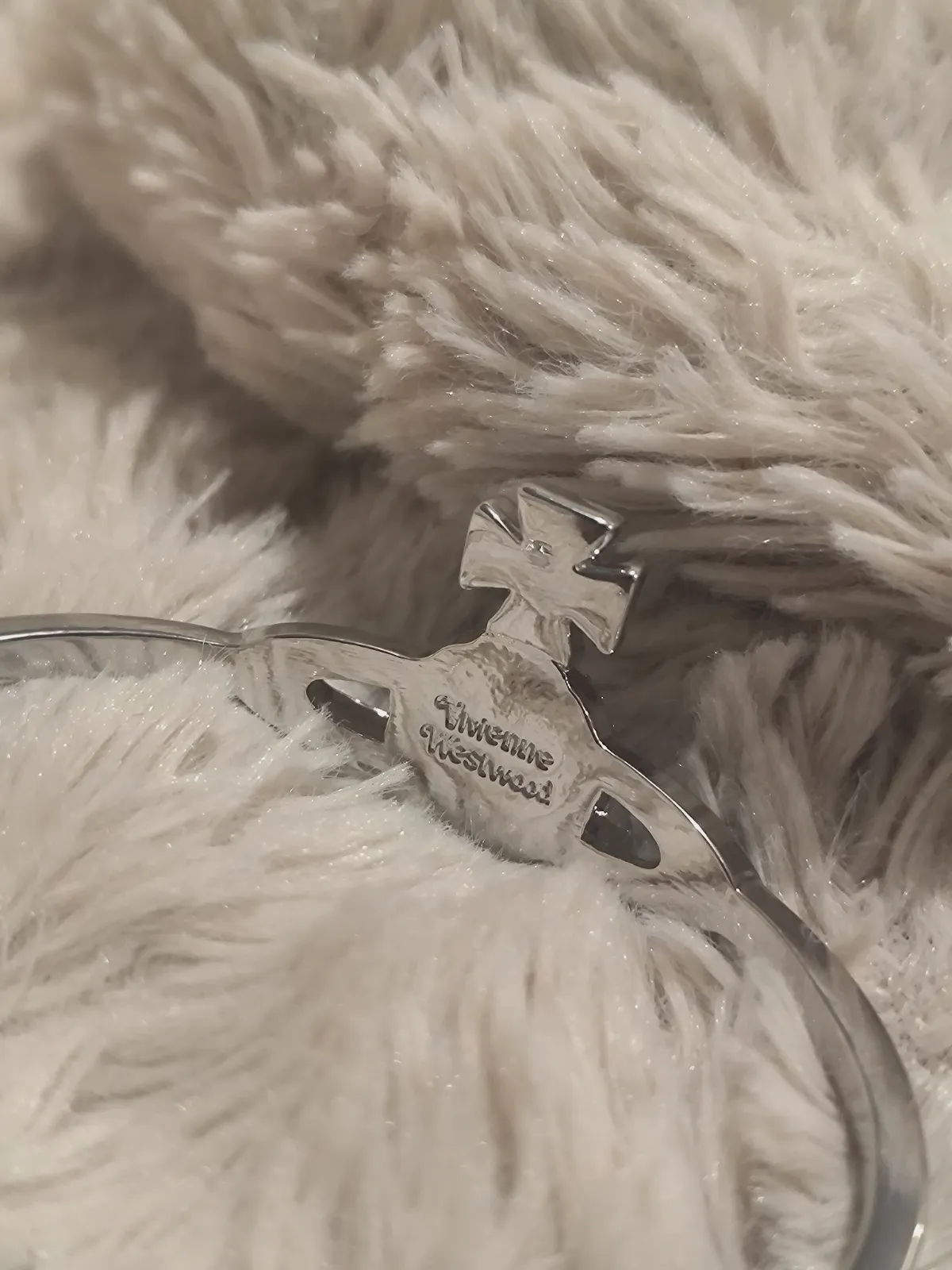 Bracelet jonc Vivienne Westwood avec orbe strassé – Vivienne Westwood – taille Taille unique 7