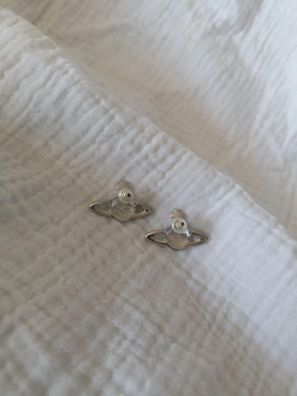Boucles d'oreilles Vivienne Westwood neuves – Vivienne Westwood – taille Taille unique 8