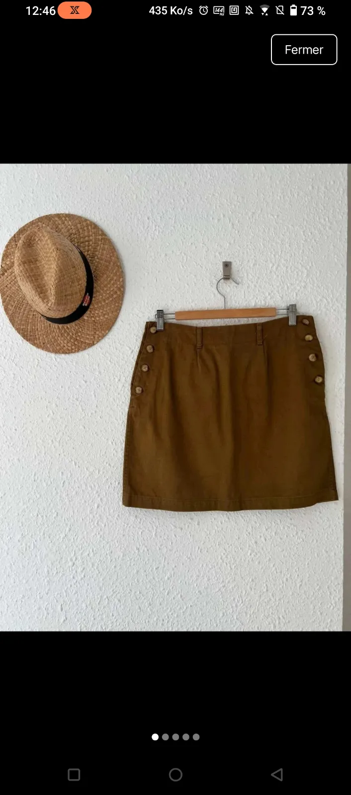 Jupe kaki courte avec boutons dorés 6